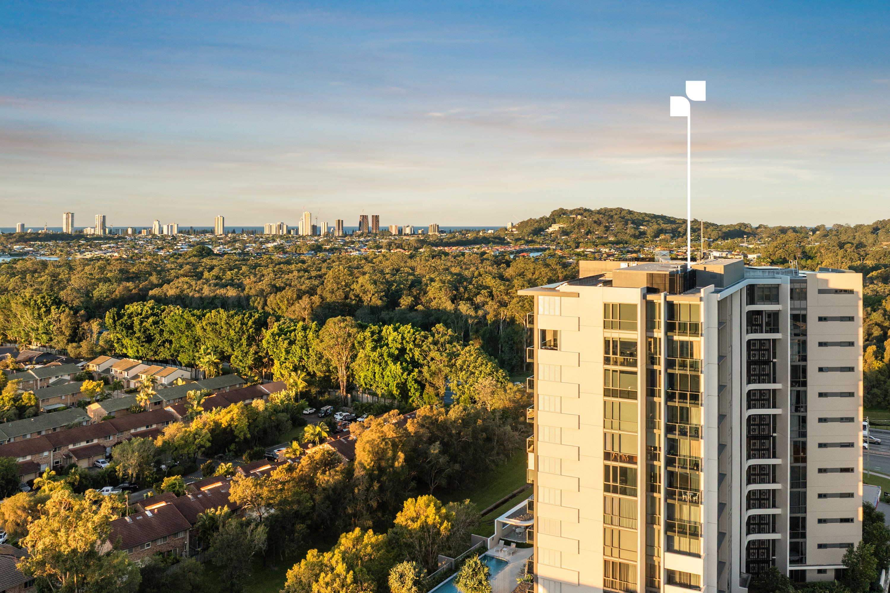 42/20 Executive Drive — photo from Ray White Broadbeach