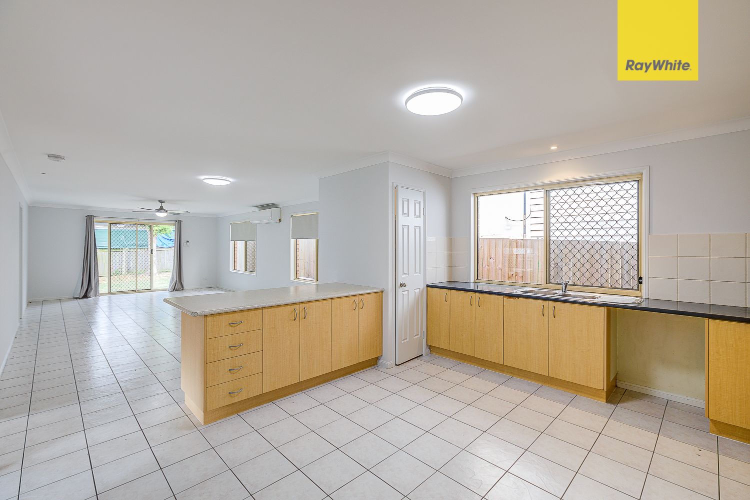 1416 Beenleigh Road, Kuraby, QLD 4112