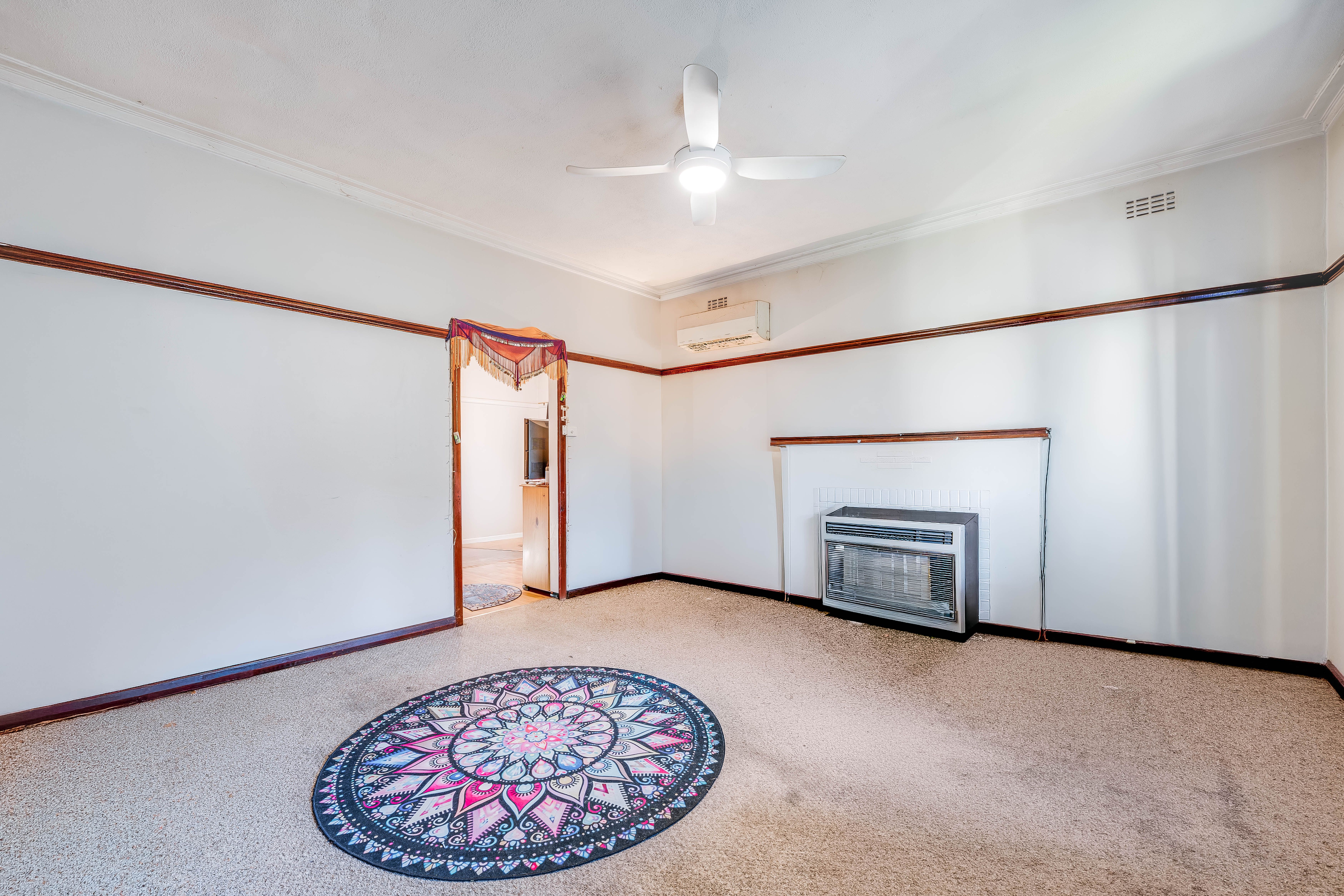393 Wantigong Street — photo 3 of 28