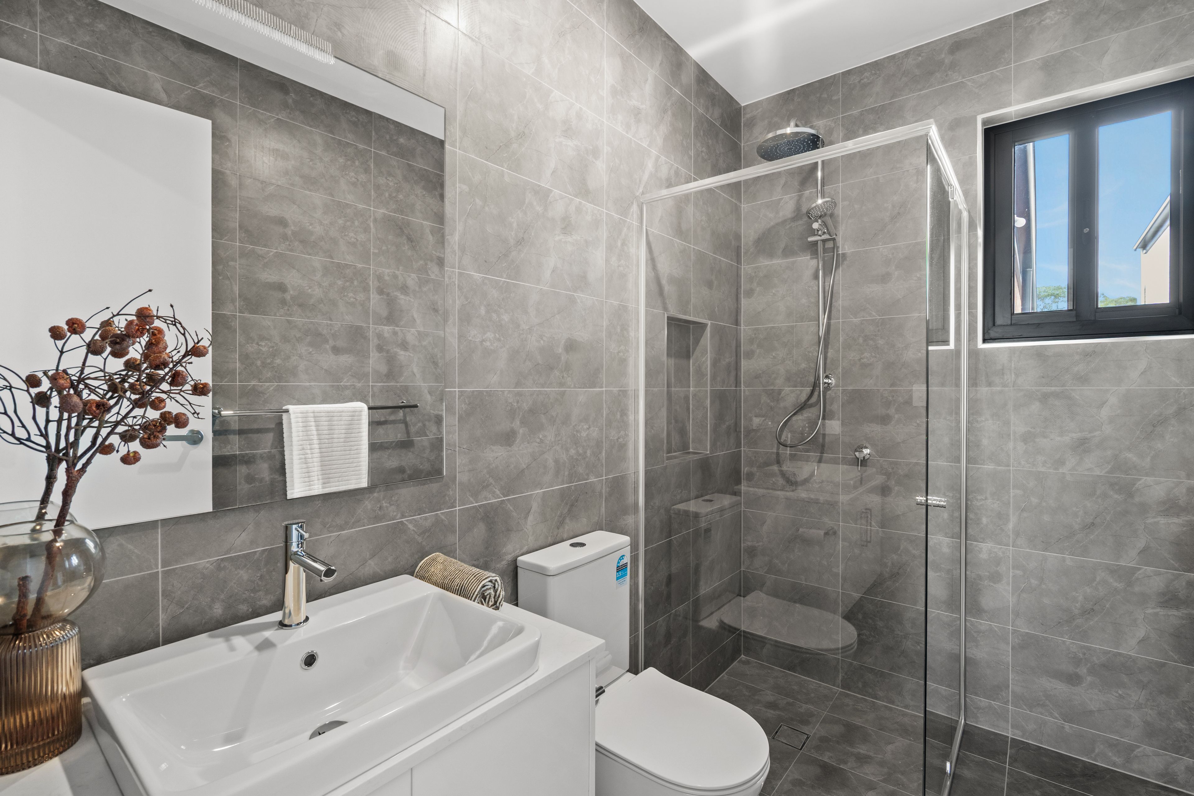 22B Graham Street — photo 3 of 20