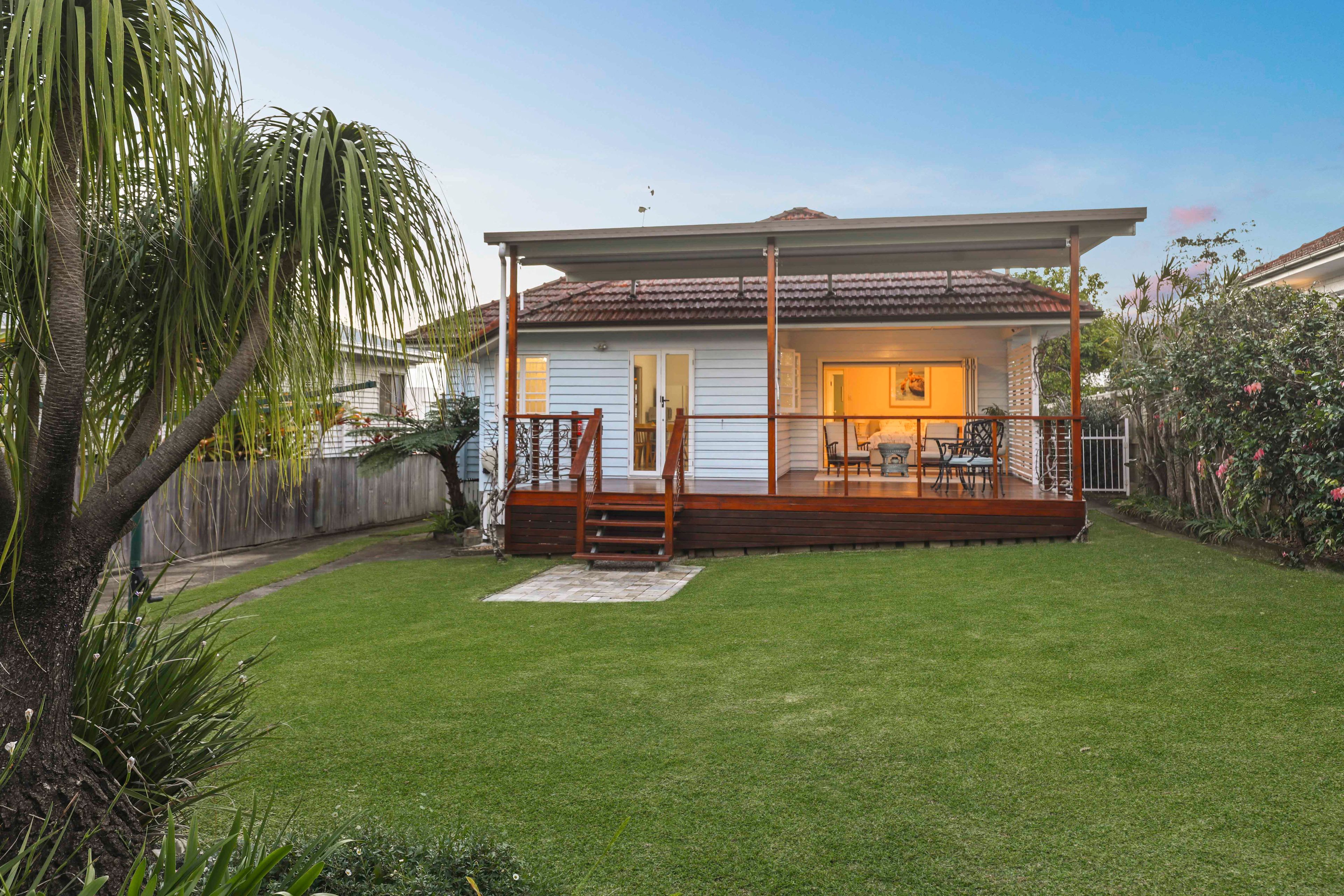 23 Barker Street — photo 18 of 22