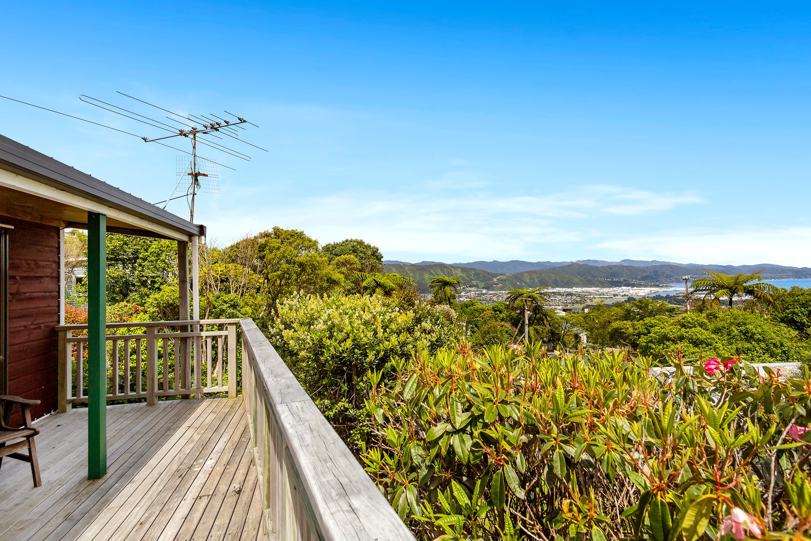 26 Poto Road, Normandale, Lower Hutt City