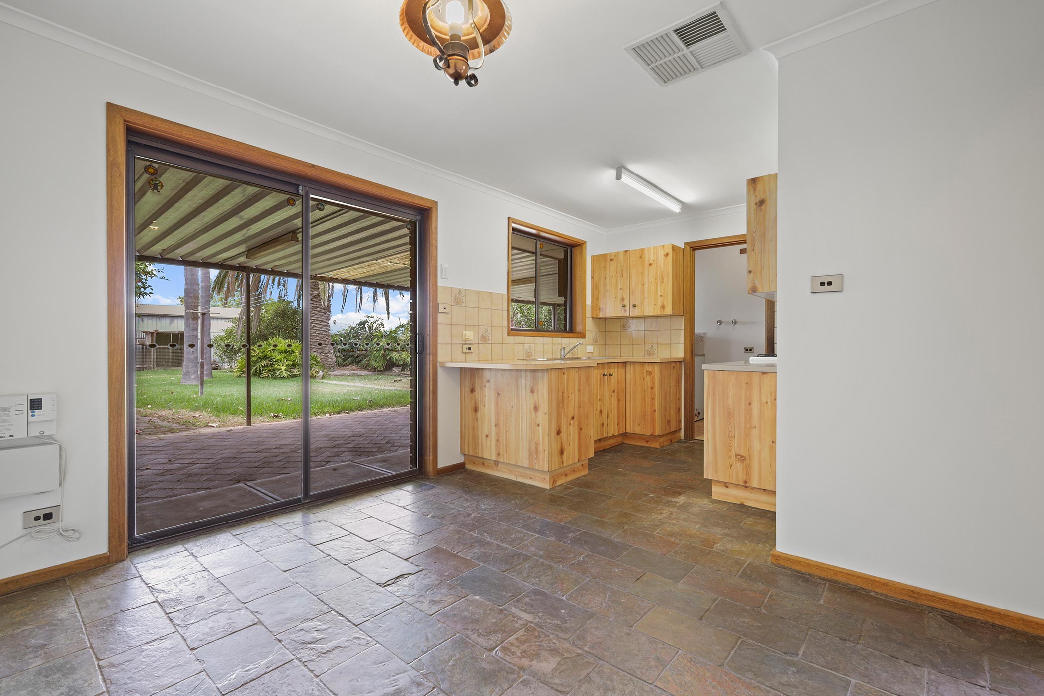 10 Holden Street, Port Willunga, SA 5173