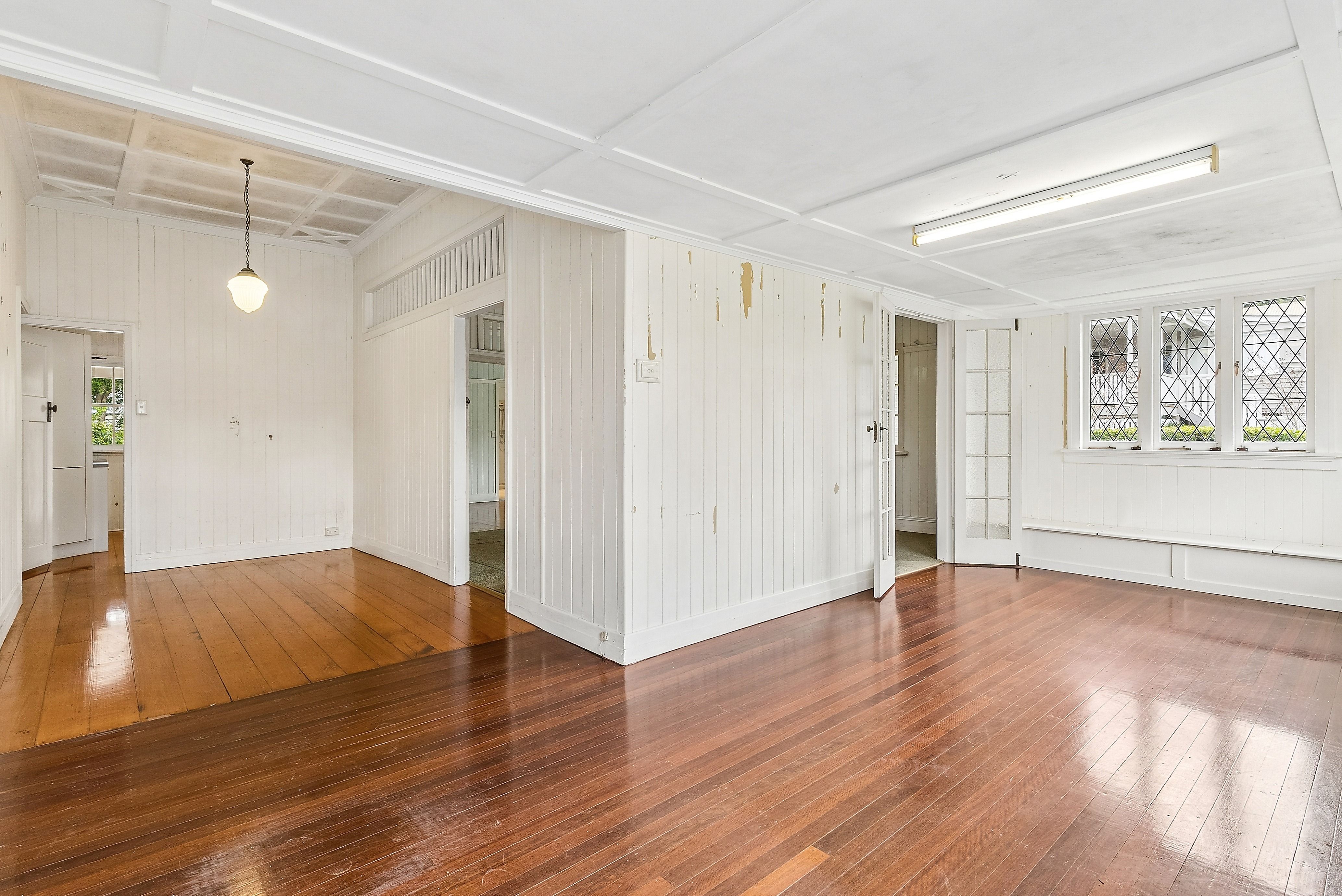 54 Mortlake Road — photo 4 of 18