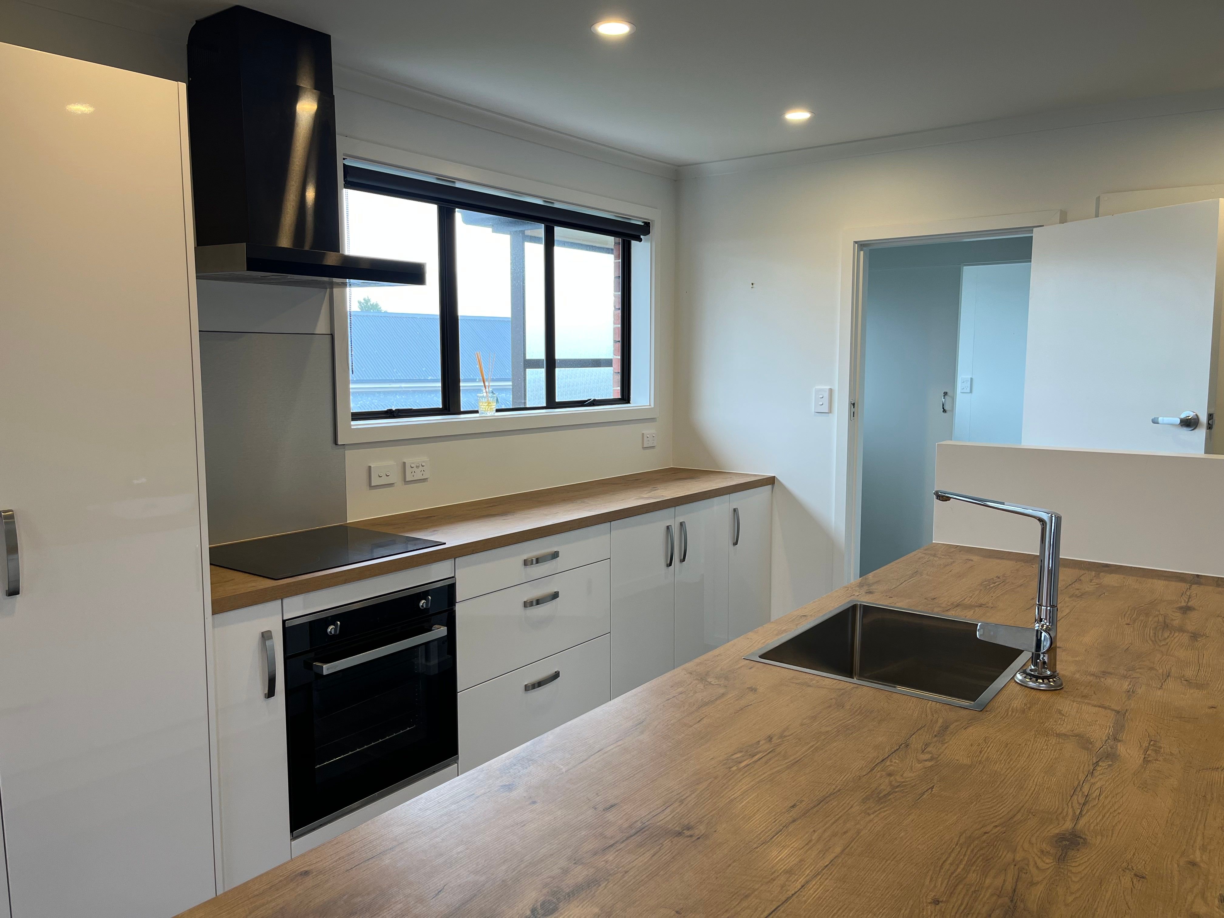 47 James Street, Kensington, Timaru District 7910 Leased House Ray