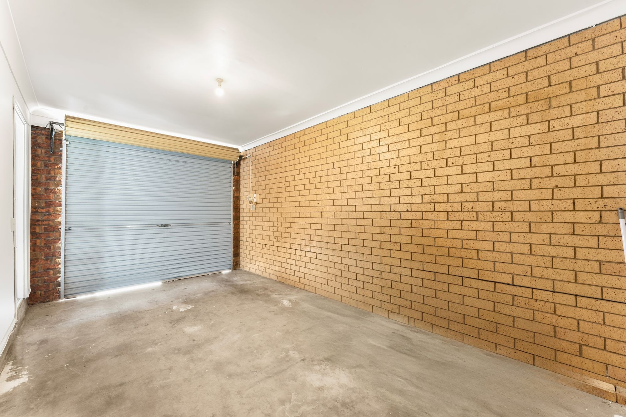 22/93 Barbaralla Drive — photo 8 of 13