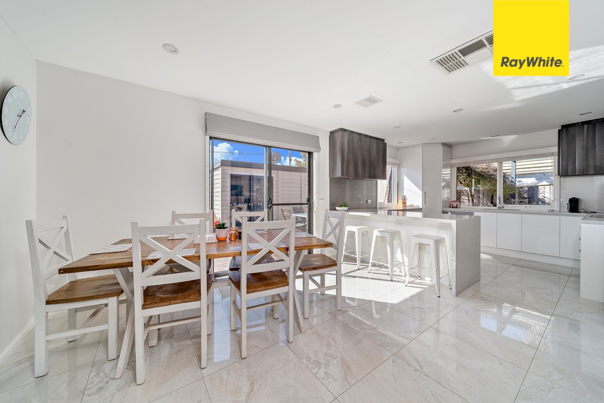 13 Poole Place, Latham, ACT 2615