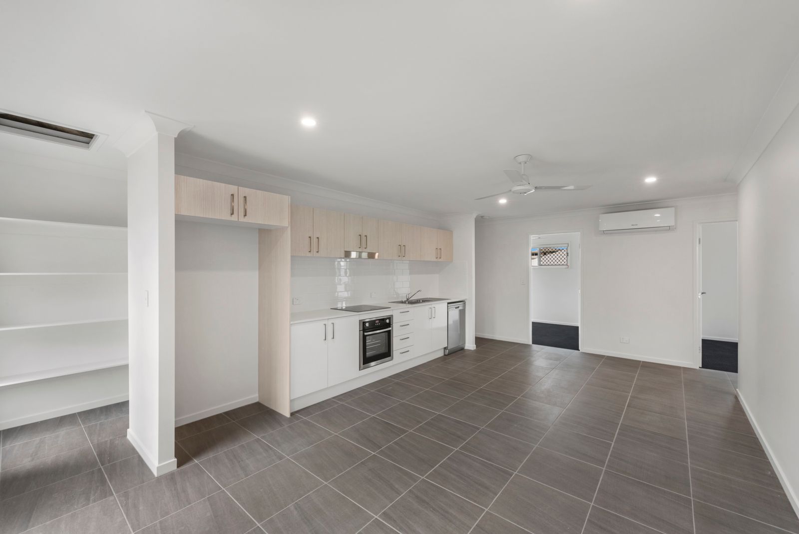 14 Moreton Crescent, Yarrabilba, QLD 4207
