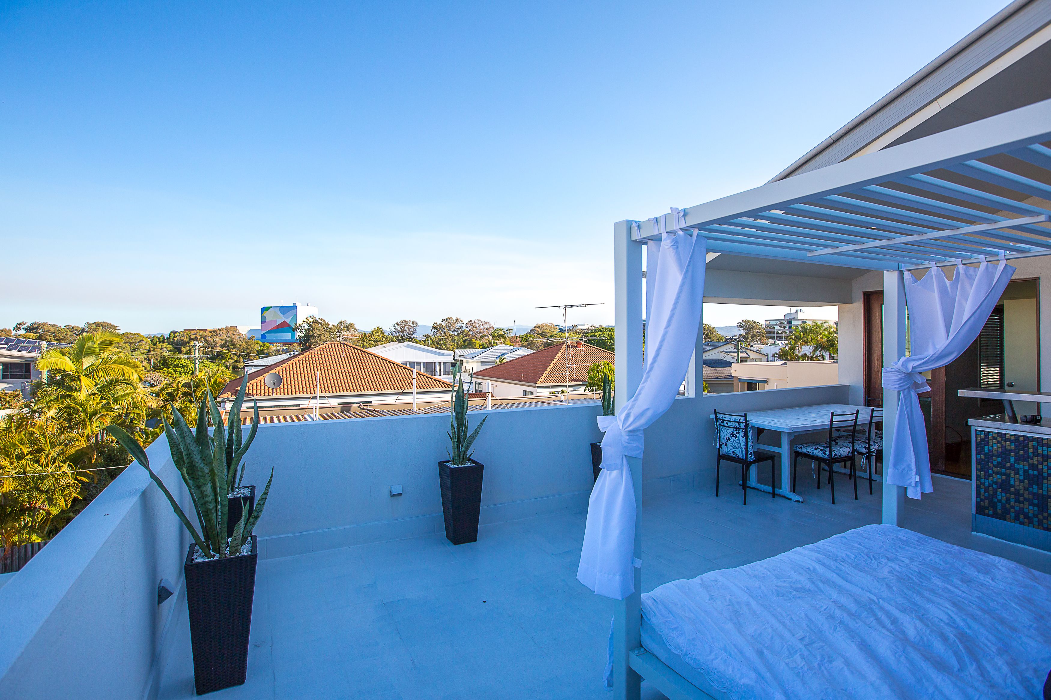 2/6 Anembo Street, Surfers Paradise, QLD 4217