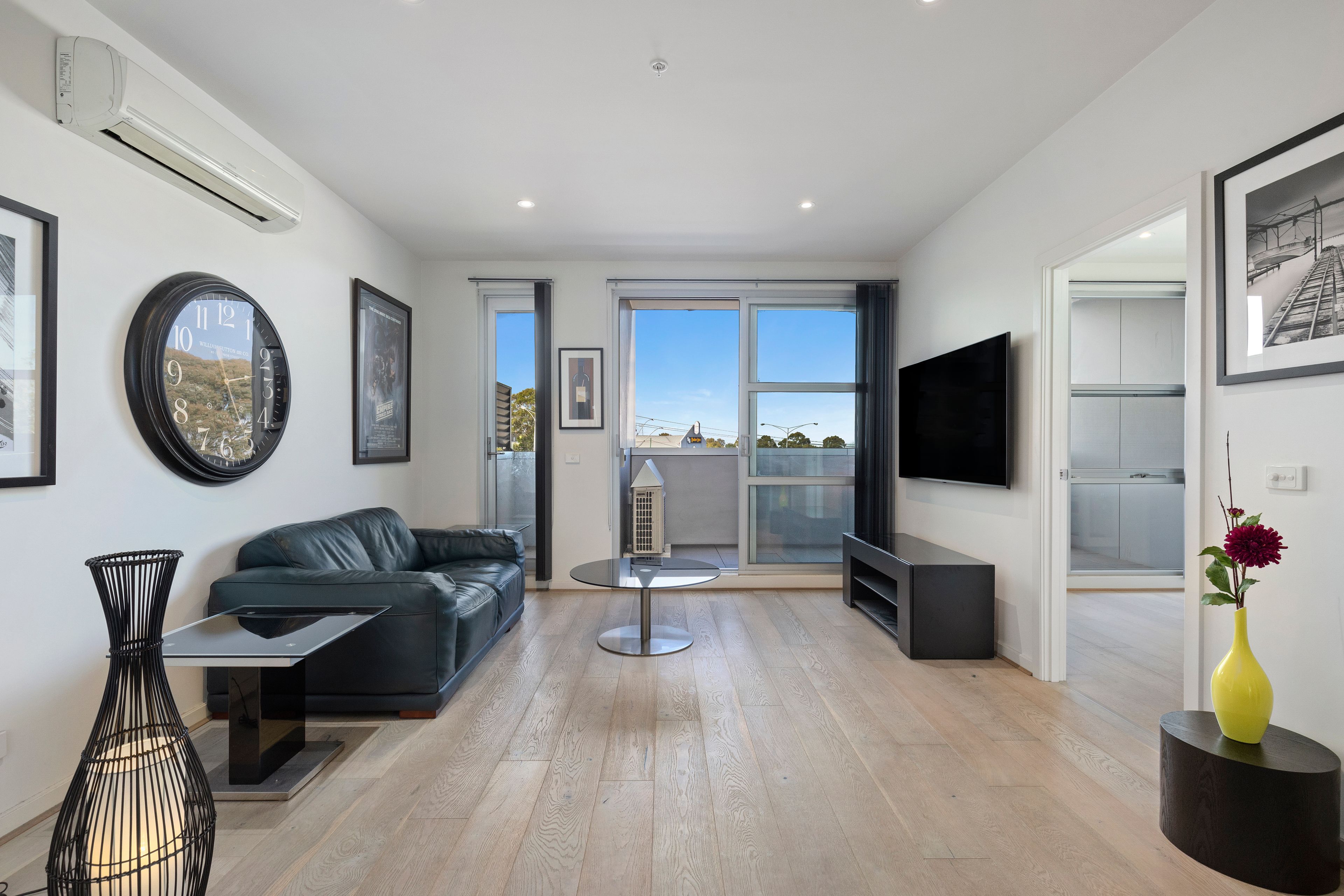 202/323 Charman Road, Cheltenham, VIC 3192