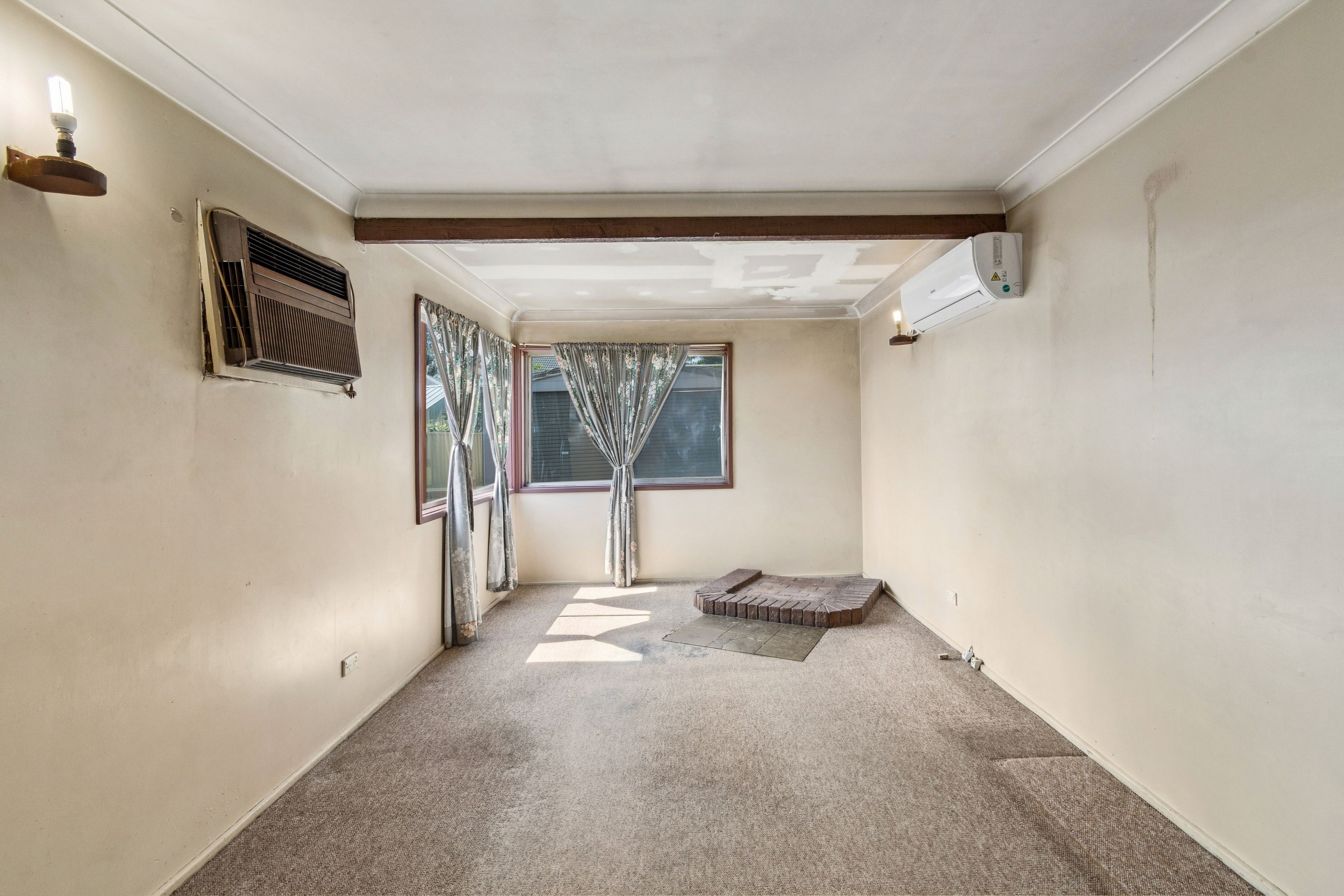 17 Essex Street, Berkeley, NSW 2506