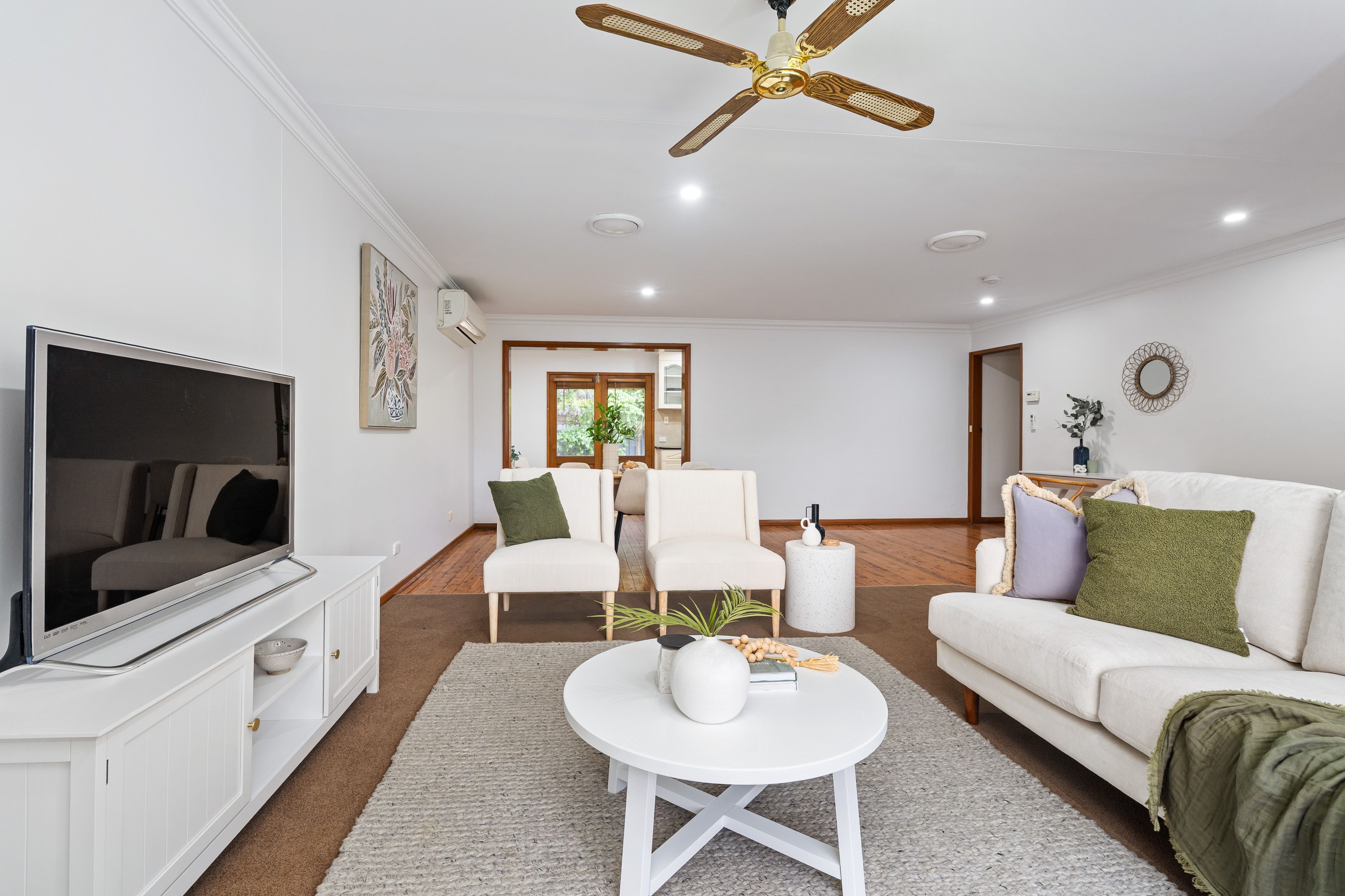 432 English Avenue — photo from Ray White Albury North