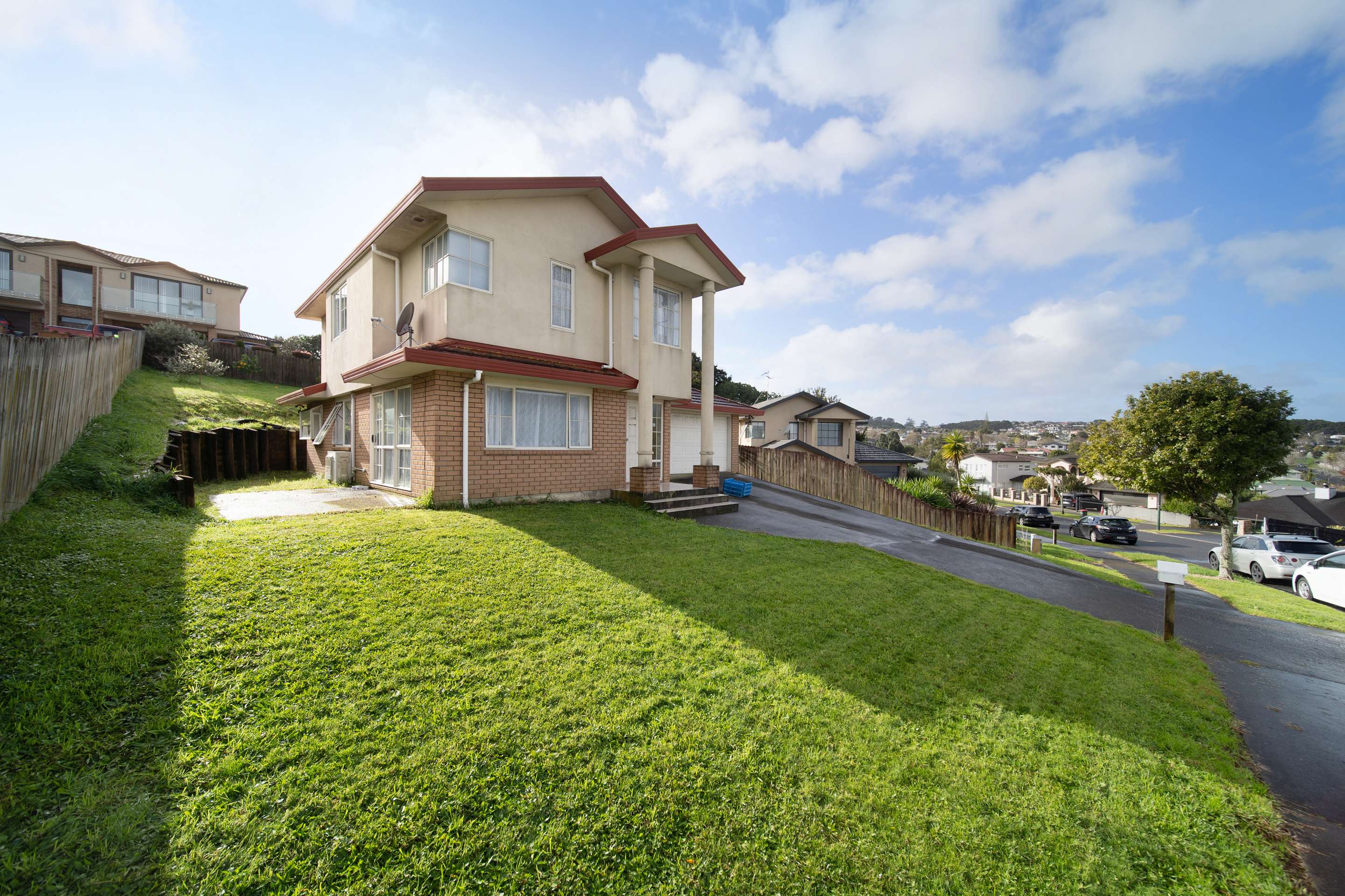 17 Fairchild Avenue, Goodwood Heights, Manukau City Real Estate Ray