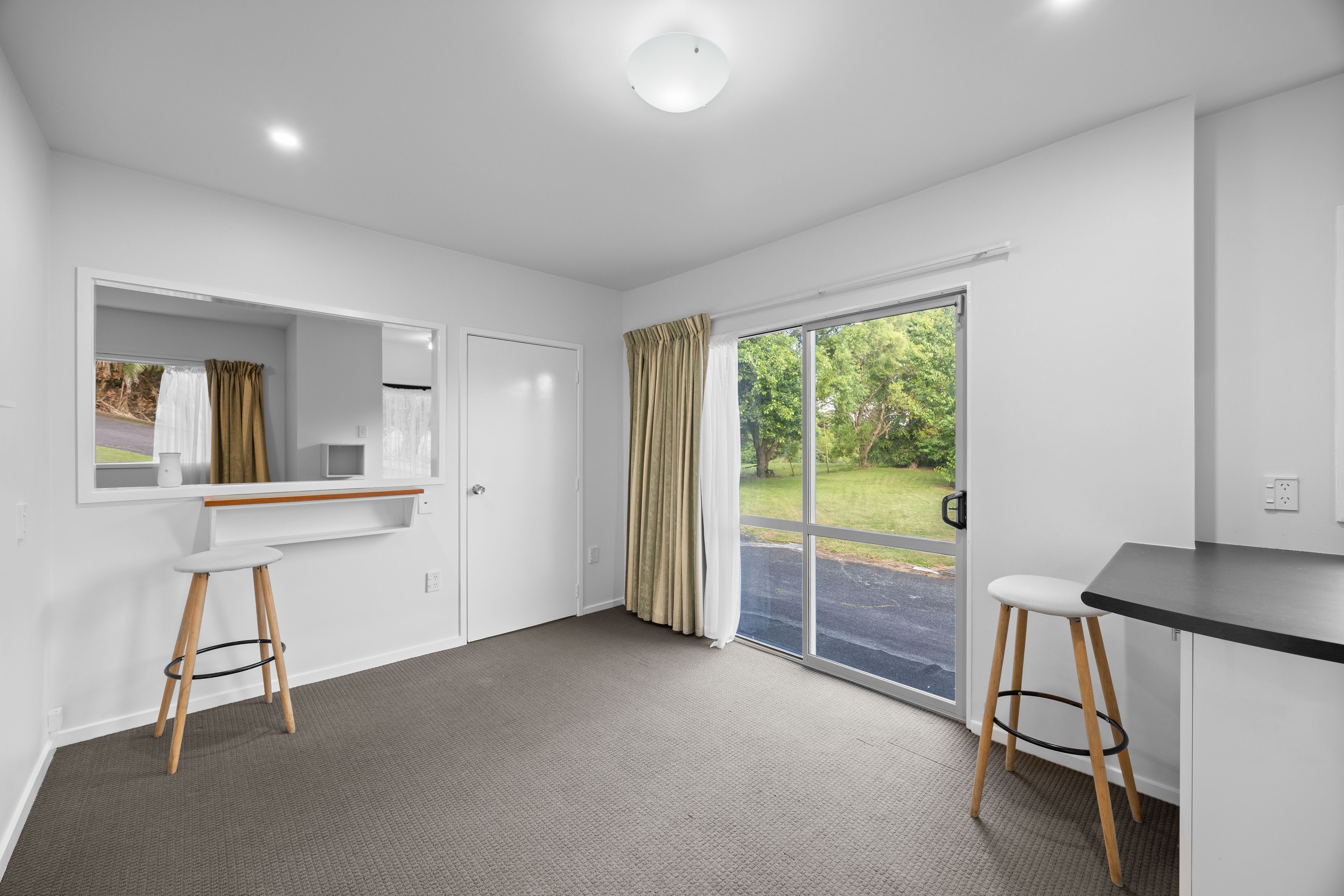 274 Forest Hill Road, Waiatarua, Waitakere City