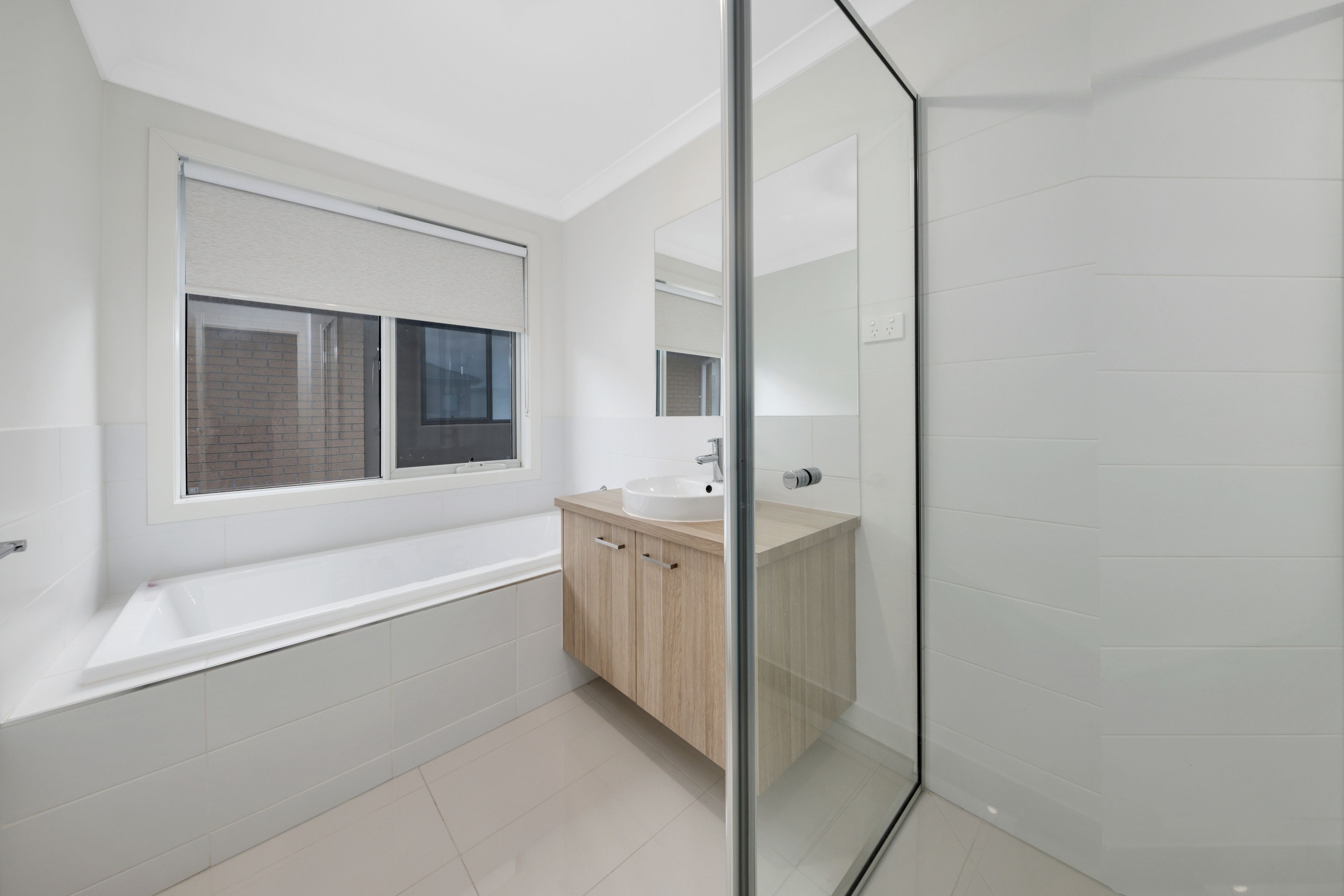 27 Noyce Way — photo 10 of 12