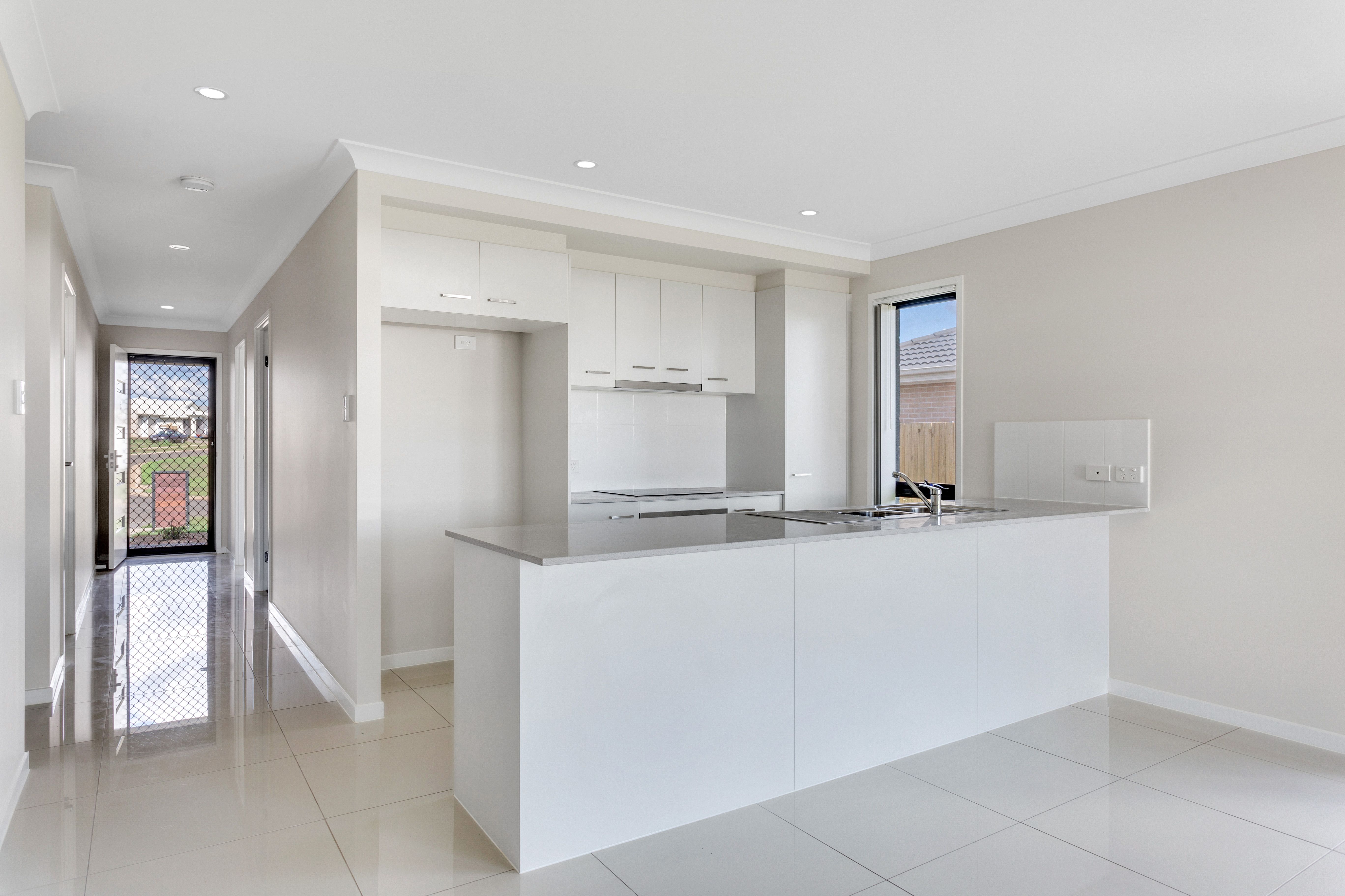 1/20 Myrtleford Crescent, CAMBOOYA, QLD 4358