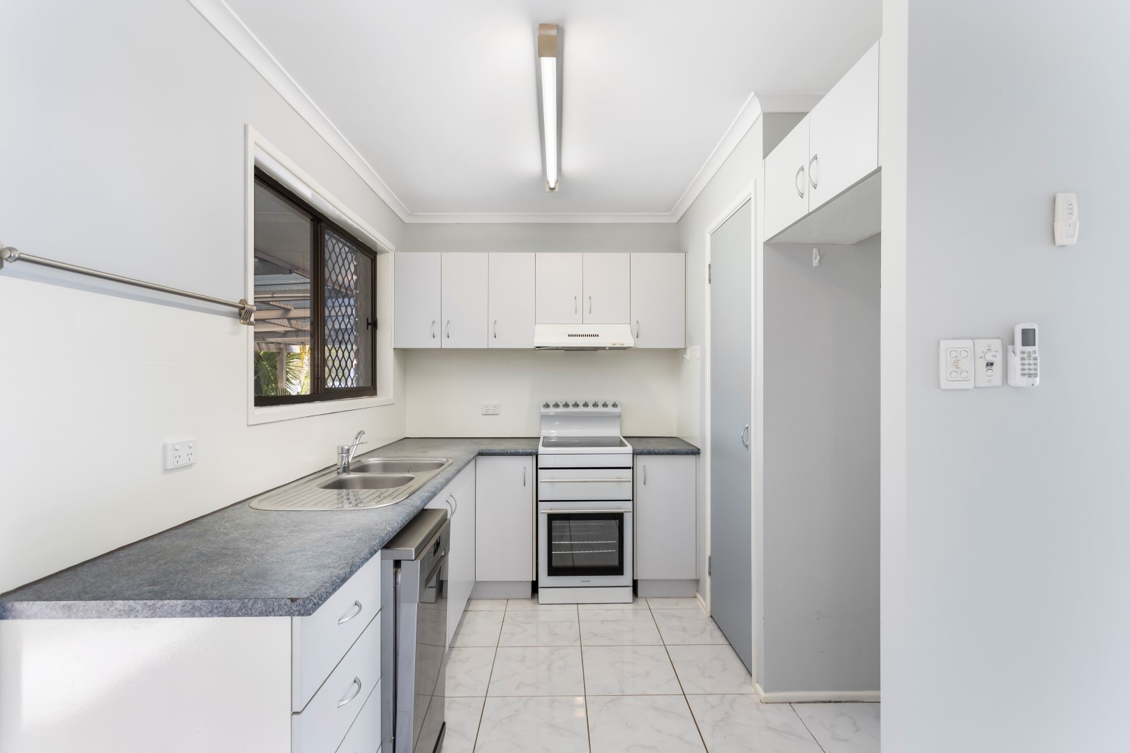 24 Glenelg Drive, Brassall, QLD 4305