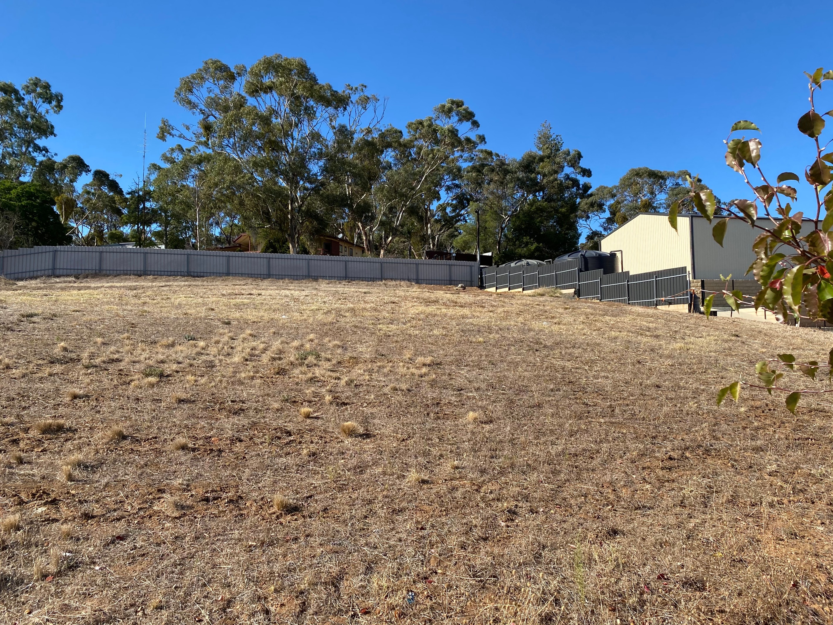 7 Heath Drive, Clare, SA 5453