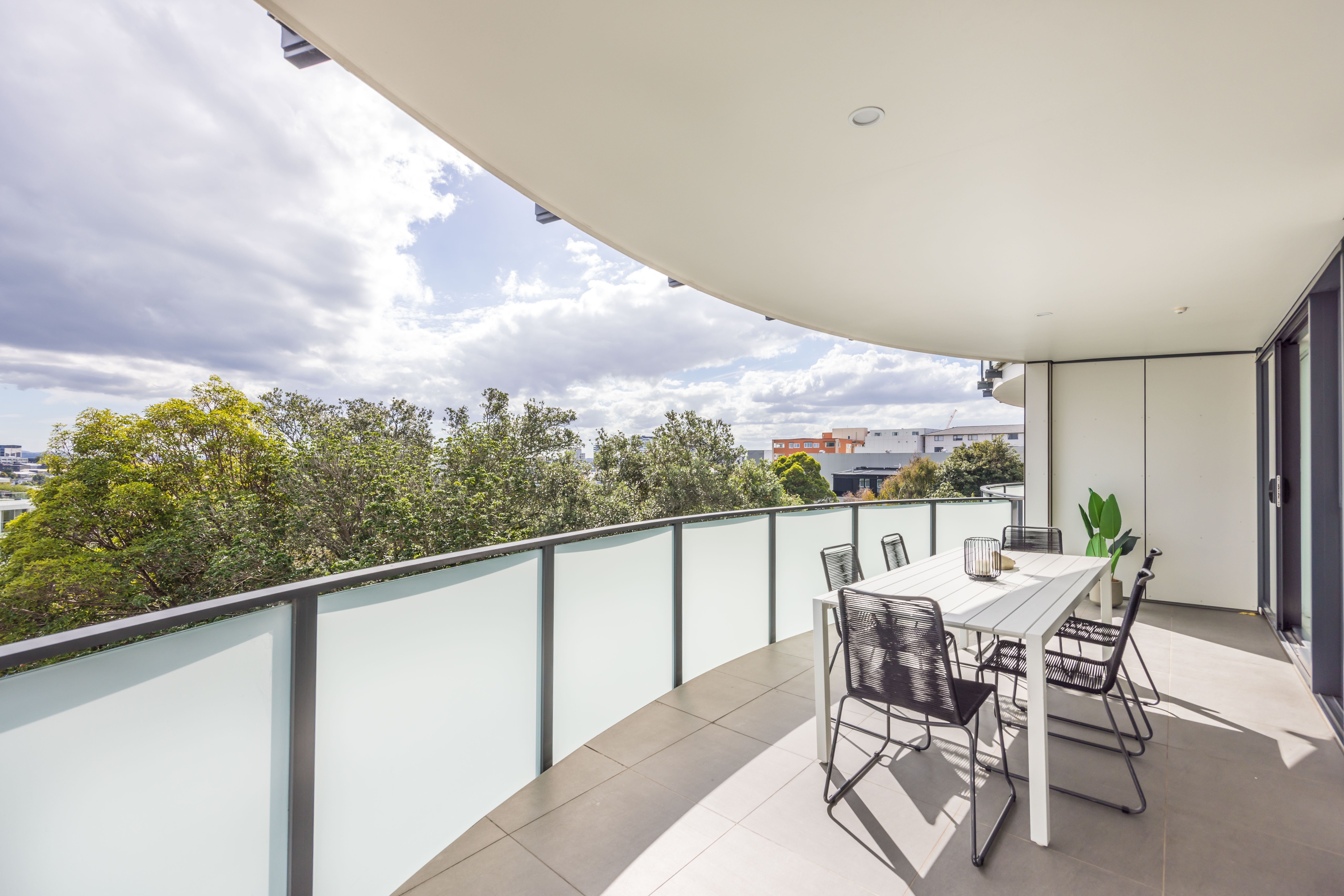 13/8 Basque Road, Eden Terrace, Auckland City