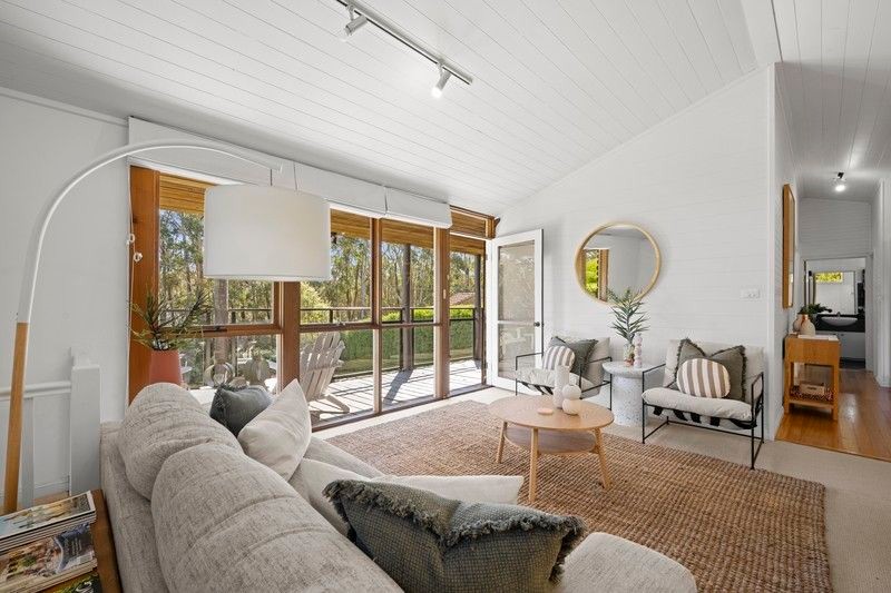 14 Lakeside Drive, Macmasters Beach, NSW 2251