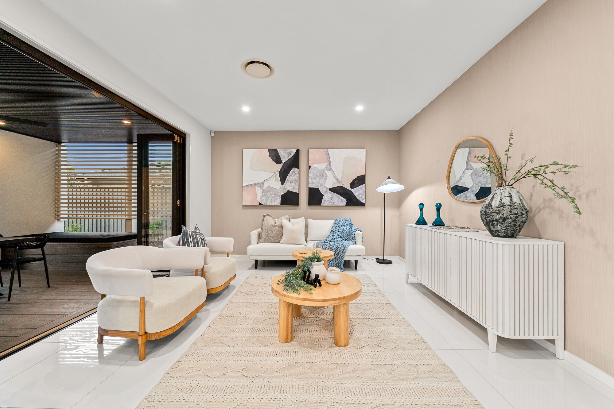 12 Kestrel Street — photo 11 of 30