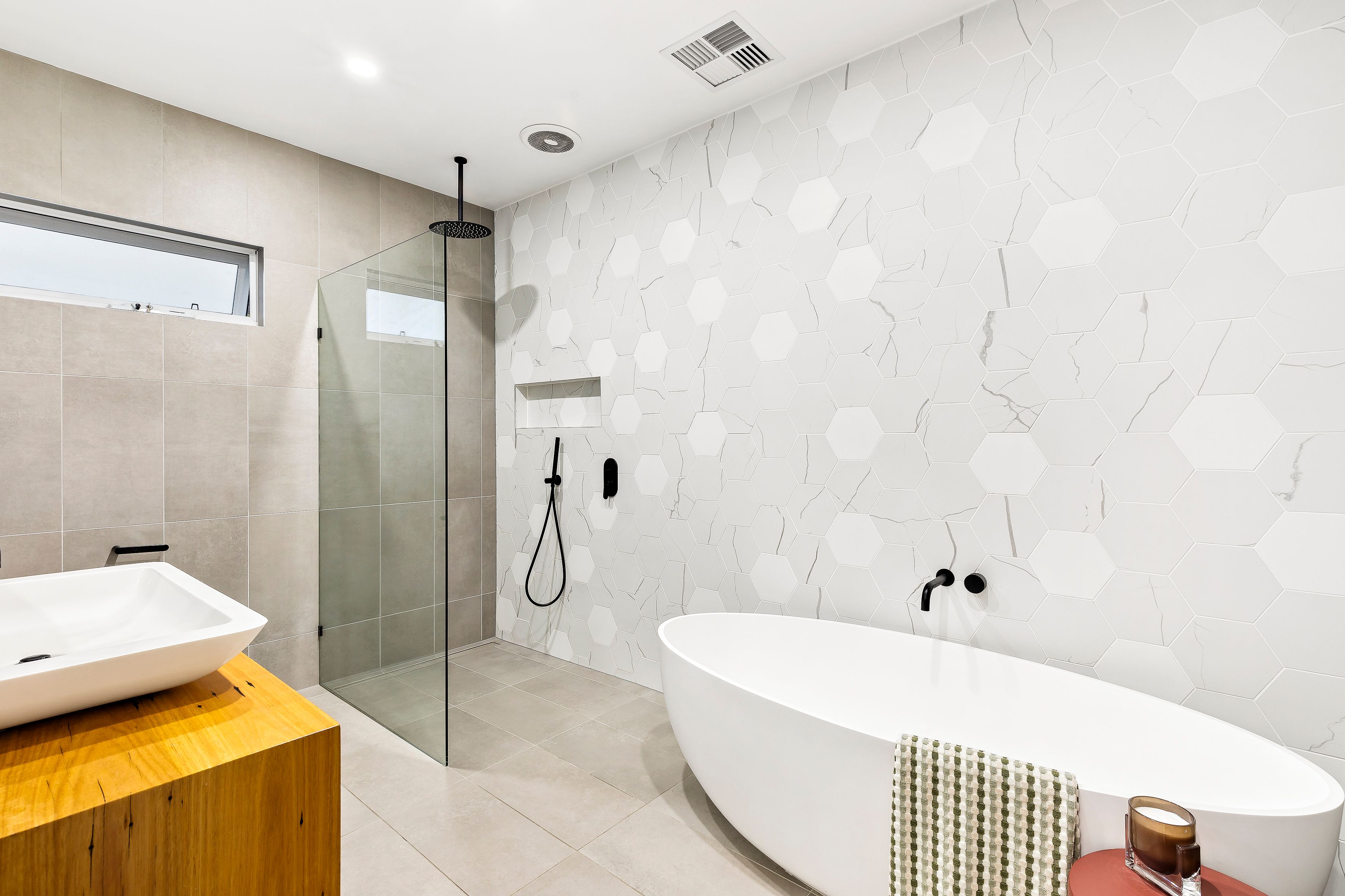 16 Halsbury Street — photo 13 of 18