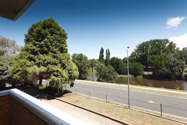 19/2 Mowatt Street, Queanbeyan, NSW 2620