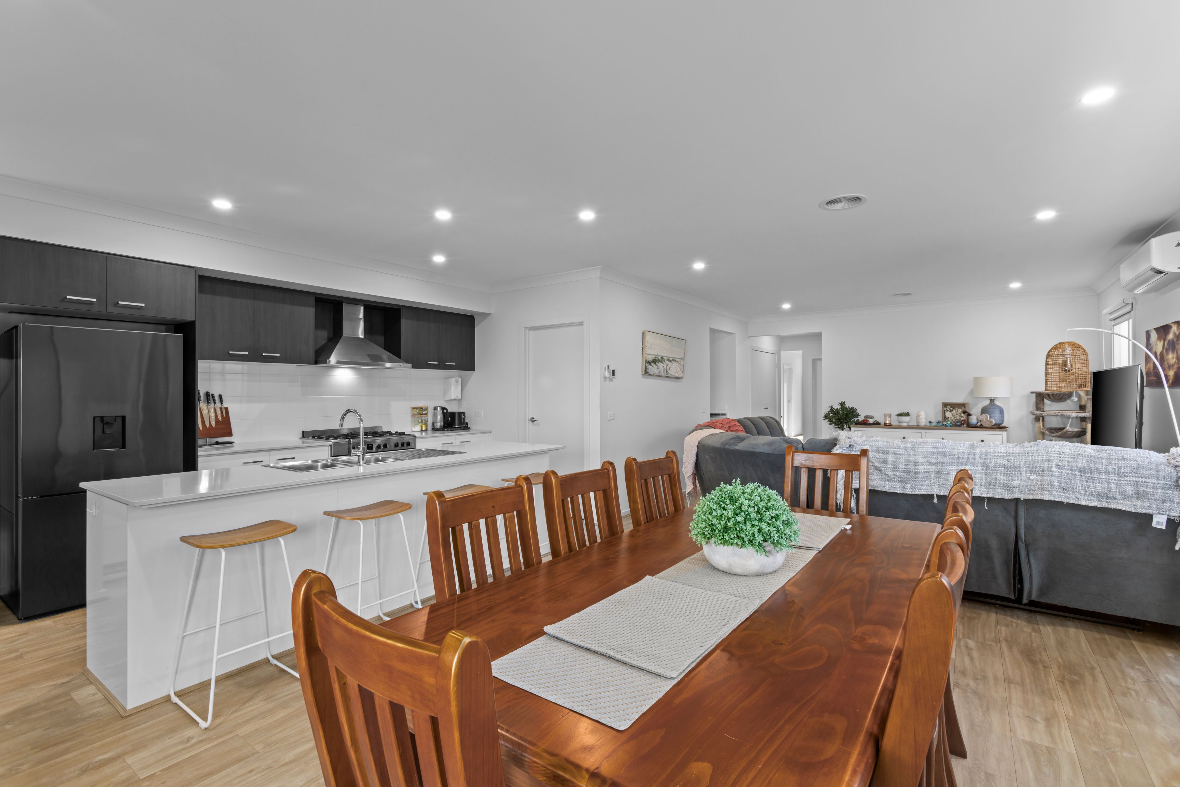 49 Gravity Drive, MOUNT DUNEED, VIC 3217