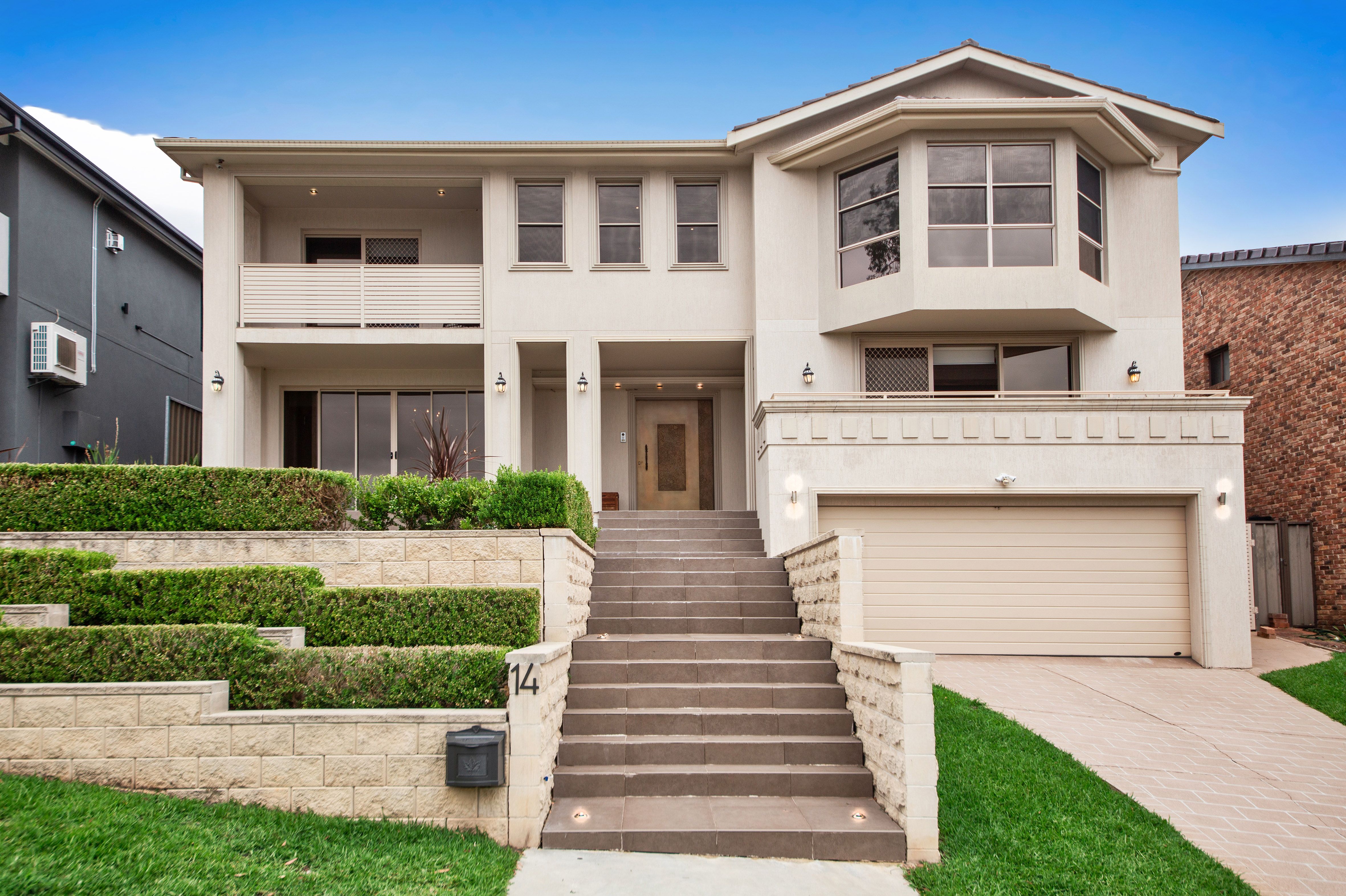 14 Blackwattle Place, Alfords Point NSW 2234