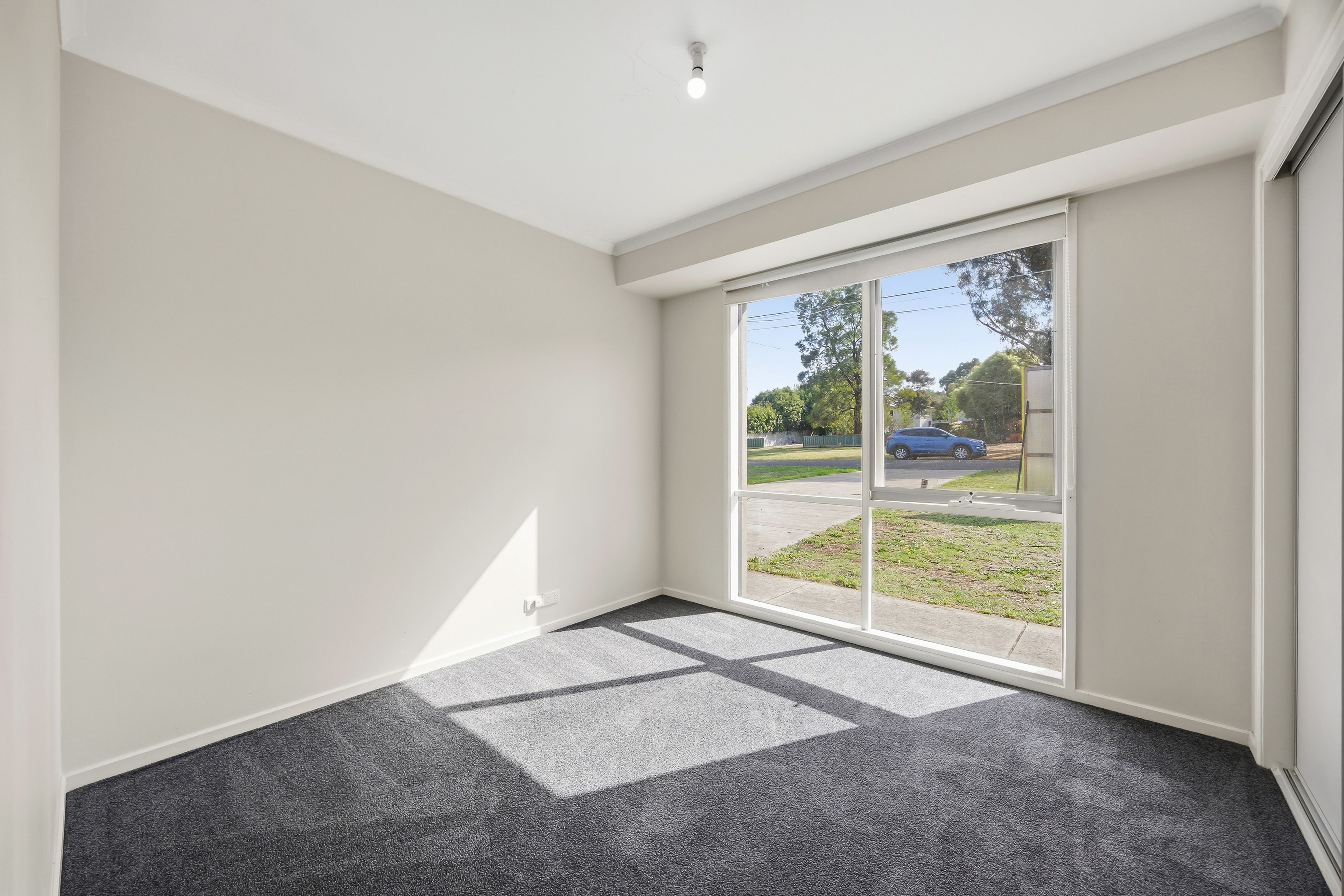 311 Palmerston Street — photo 10 of 18
