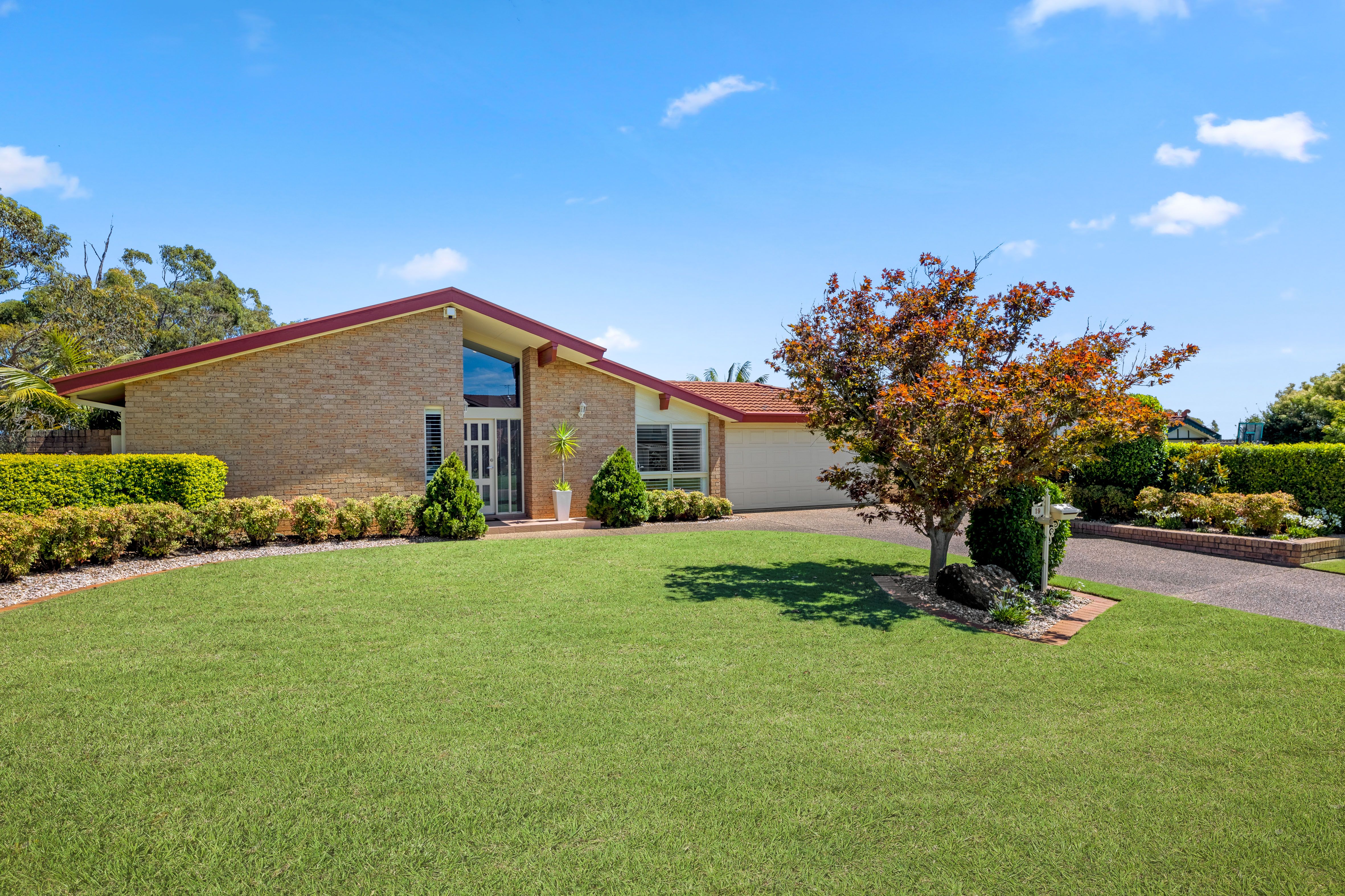 19 Sheoak Place, Alfords Point, NSW 2234 Sold House Ray White