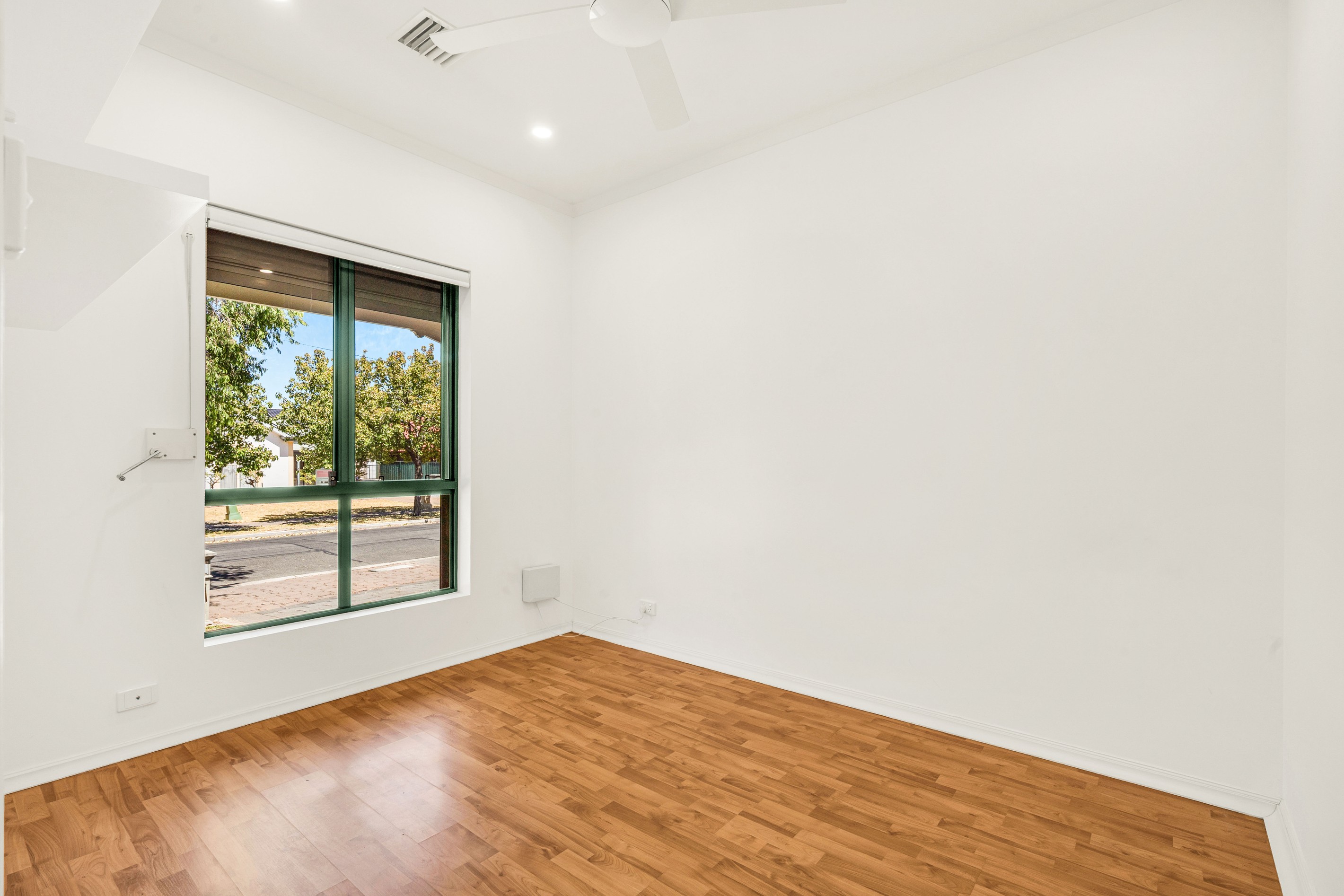 16 Queensborough Avenue, Hillcrest, SA 5086