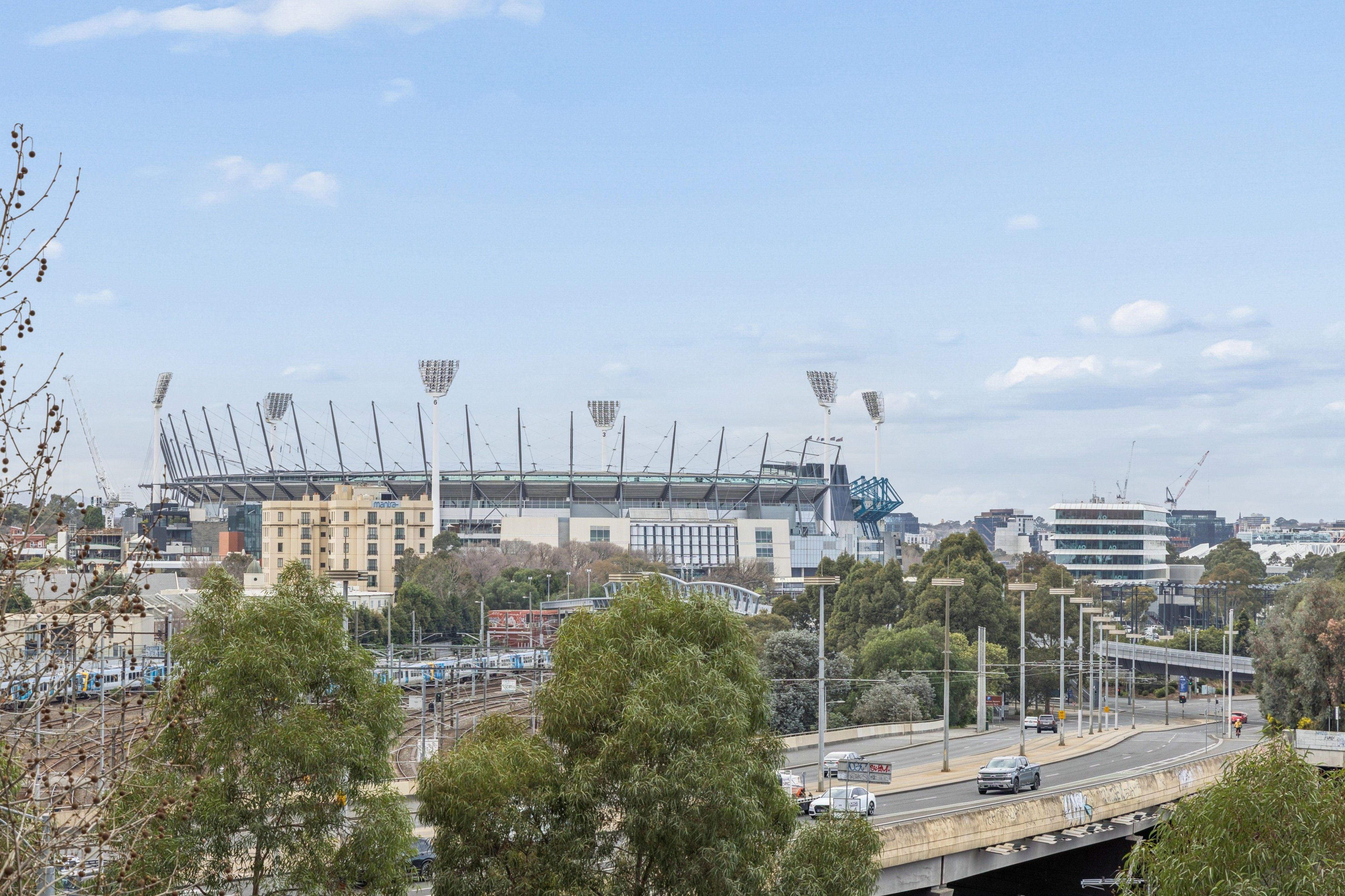 316/108 Flinders Street — photo 3 of 24