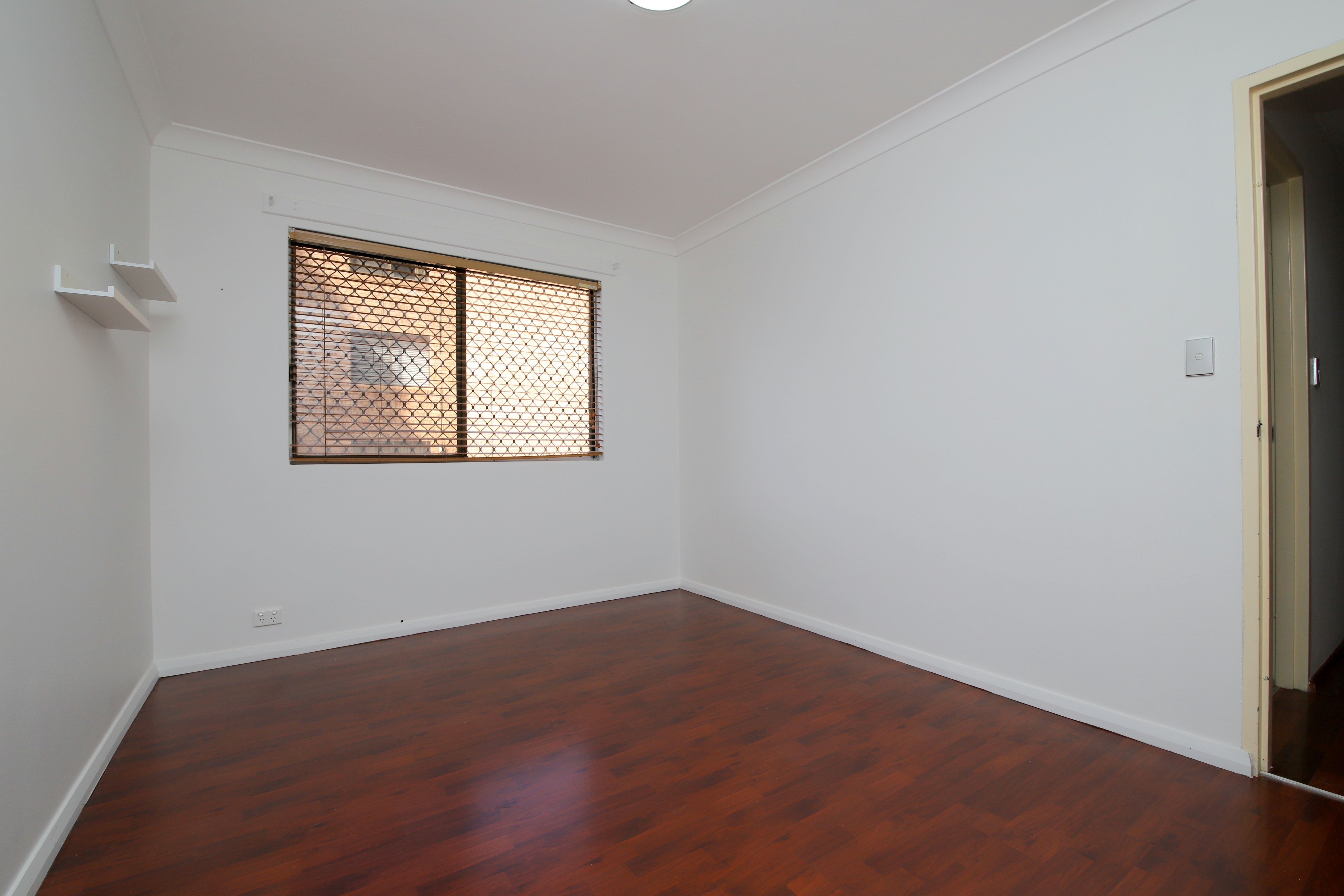 11/34-36 Conway Road — photo 4 of 6