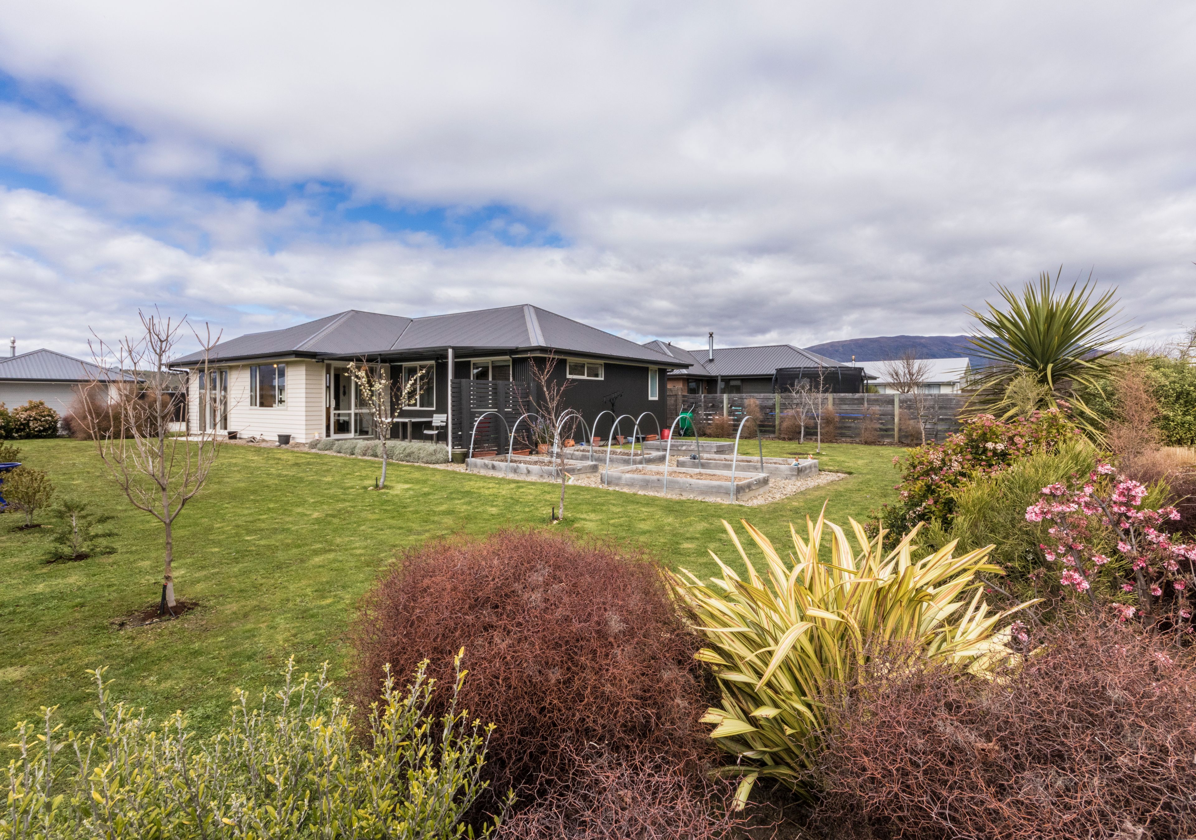 10 Warbler Lane, Albert Town, Queenstown Lakes District