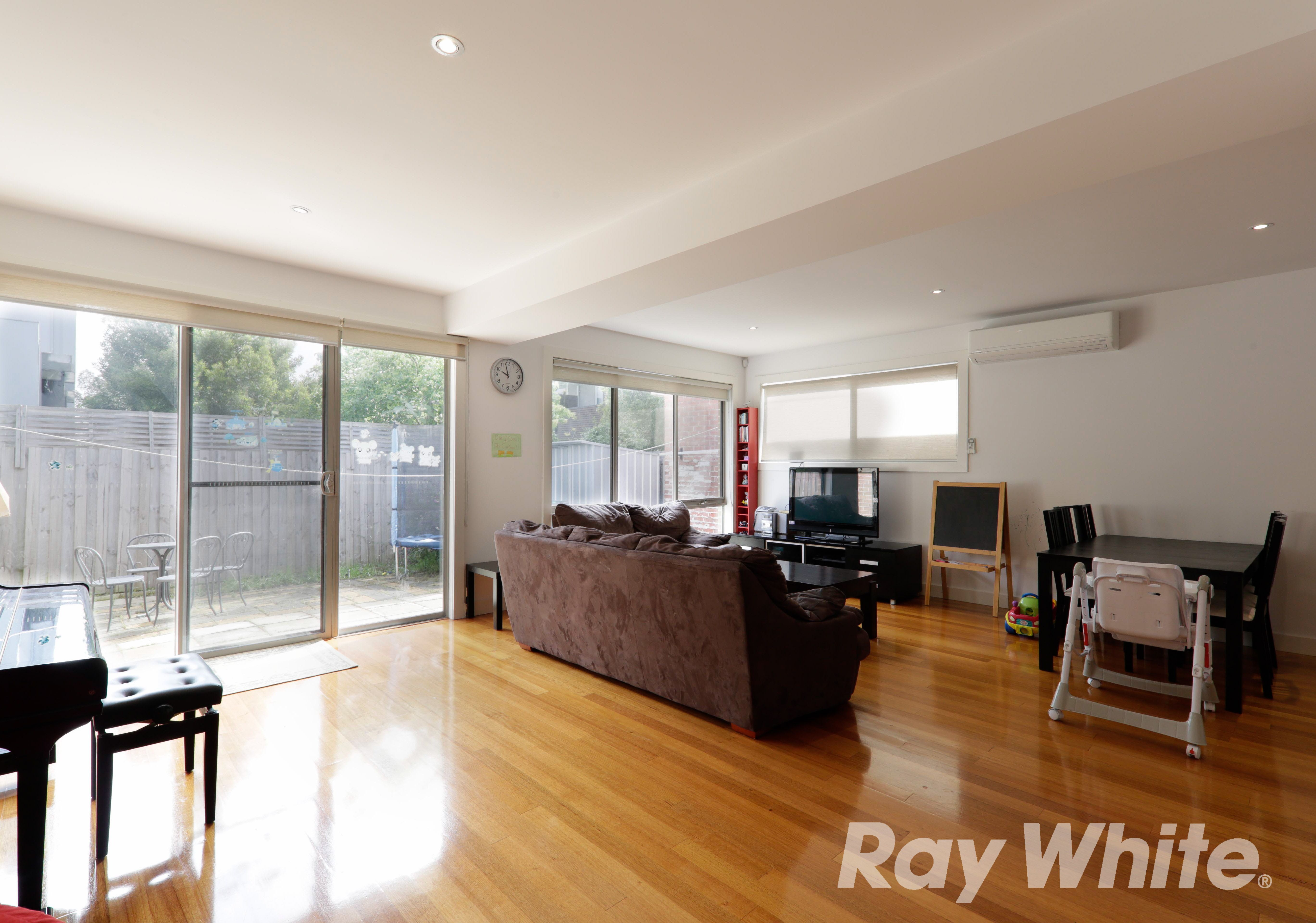 3/10 Newbigin Street, Burwood, VIC 3125