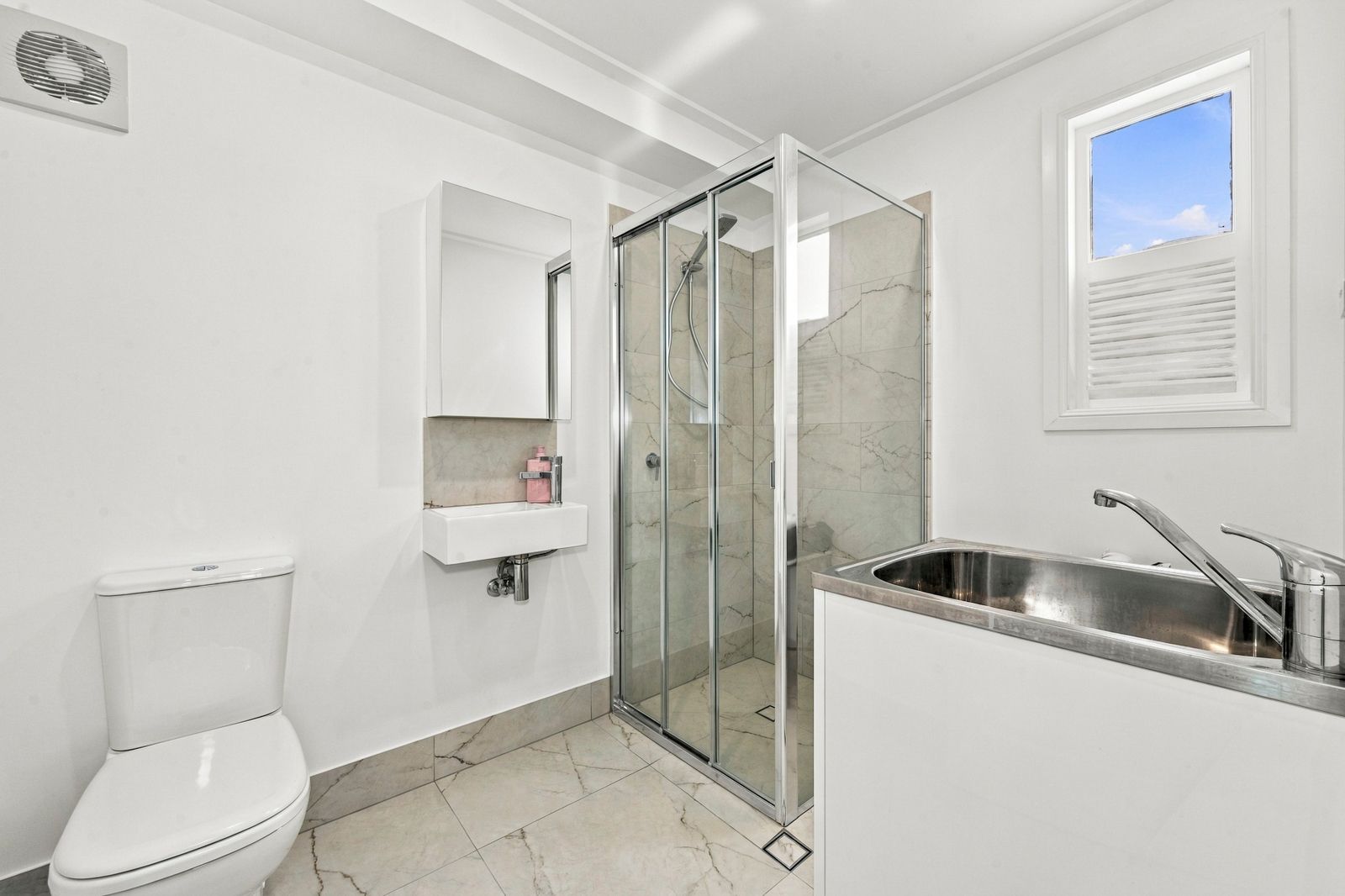 17 Garnet Street — photo 9 of 30
