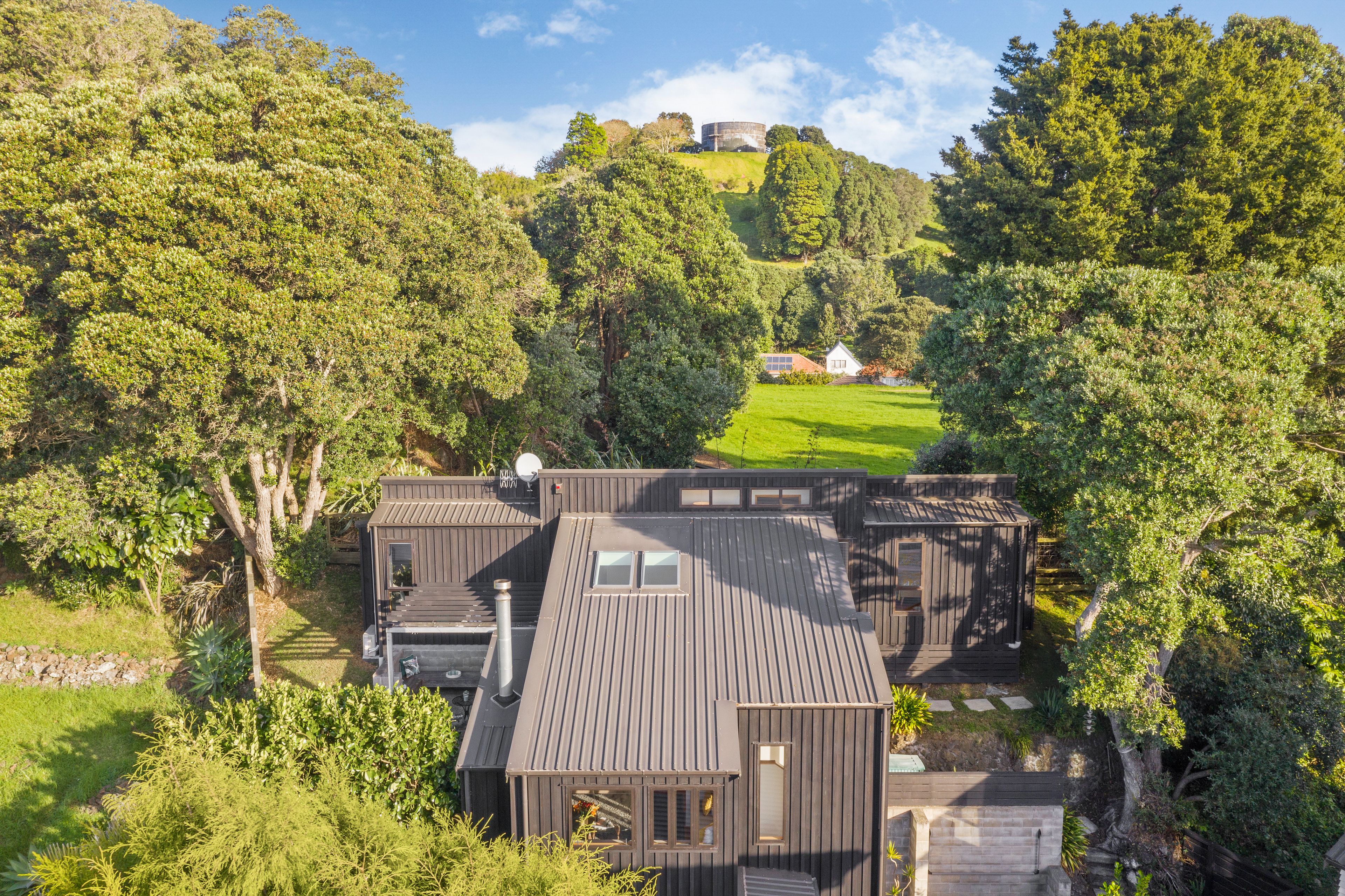 95A Duke Street, Three Kings, Auckland City