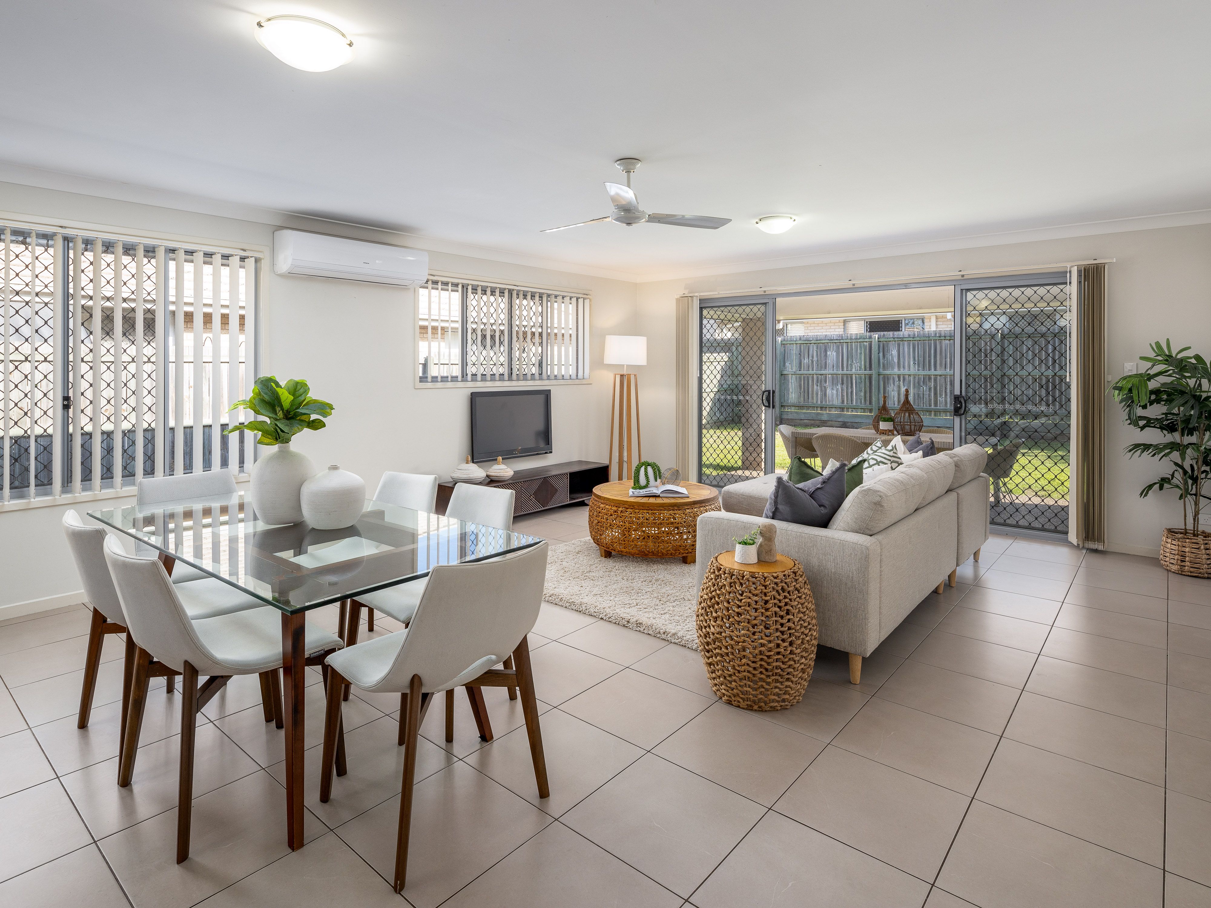 17 Como Circuit, Warner, QLD 4500