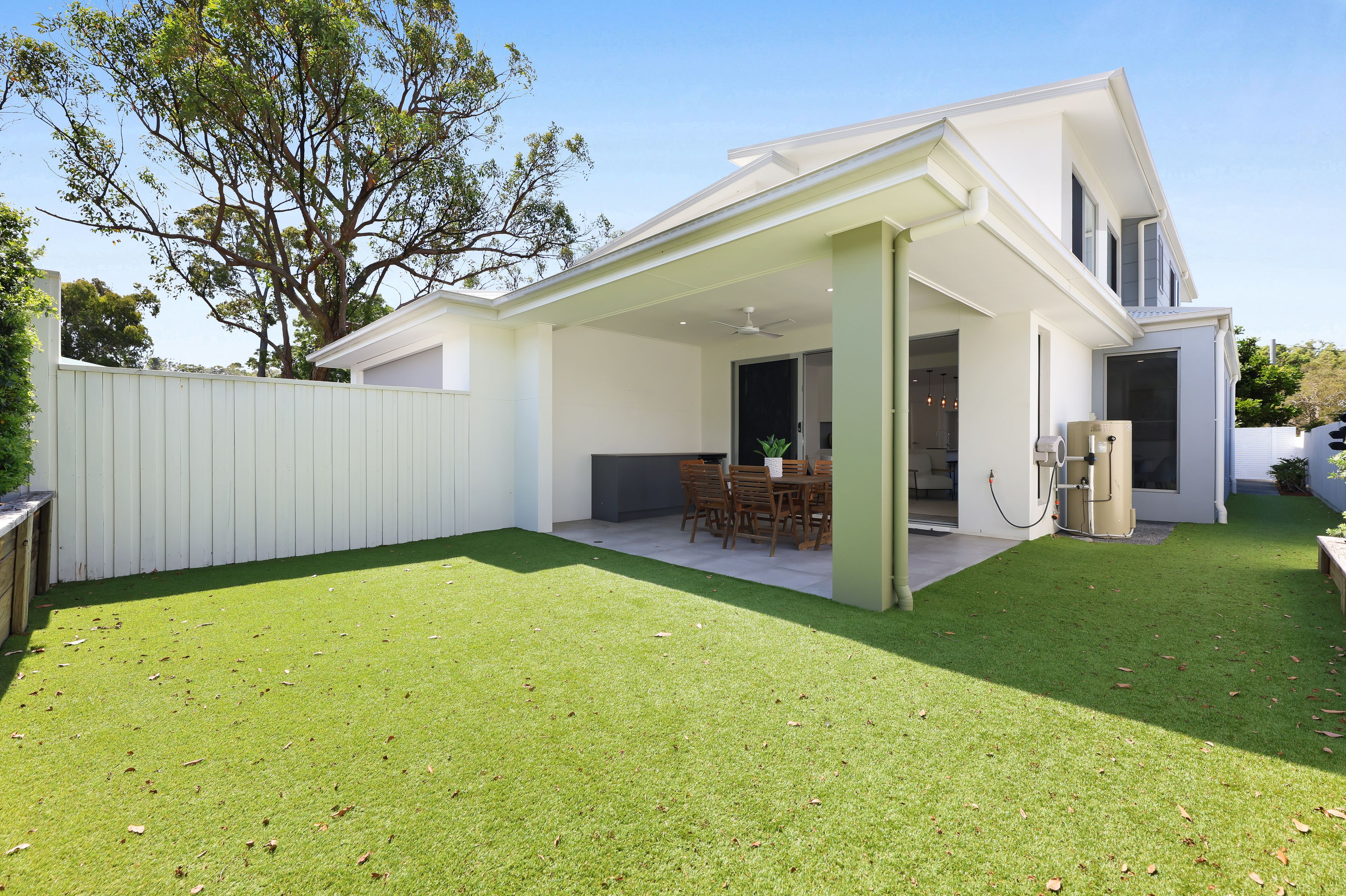 1/44 Drury Avenue, Southport, QLD 4215