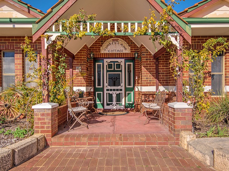 16 Cumberland Way, Waikiki, WA 6169