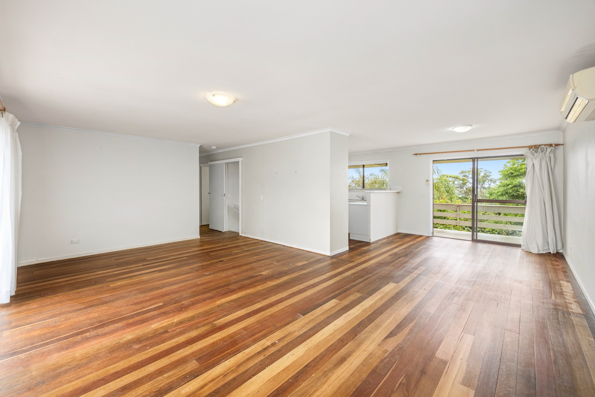 17 Kawana Street, Alexandra Headland, QLD 4572