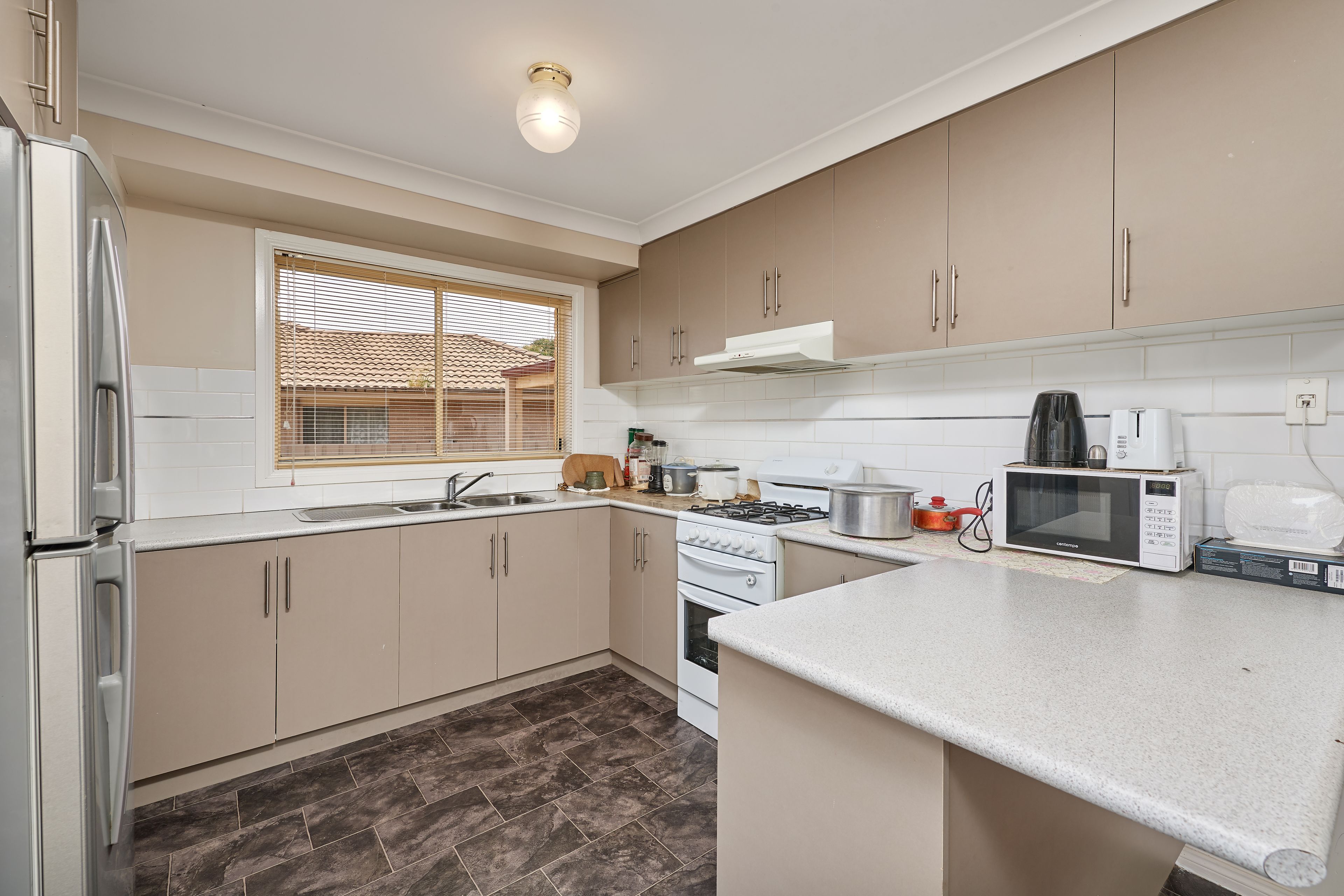 5 Boyd Place, Tolland, NSW 2650