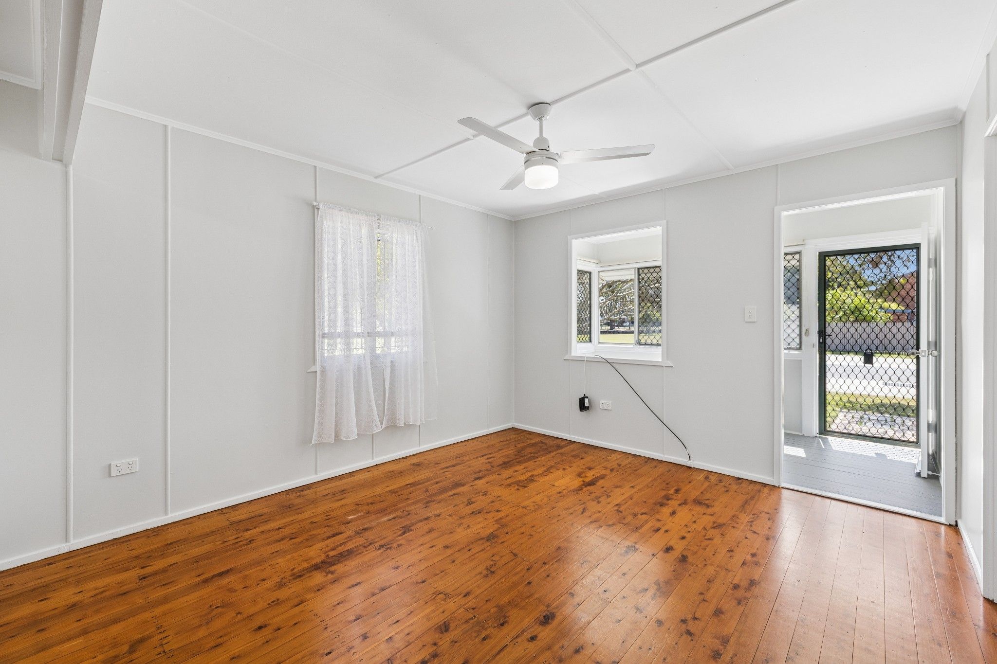 22 Inglis Street — photo 8 of 28
