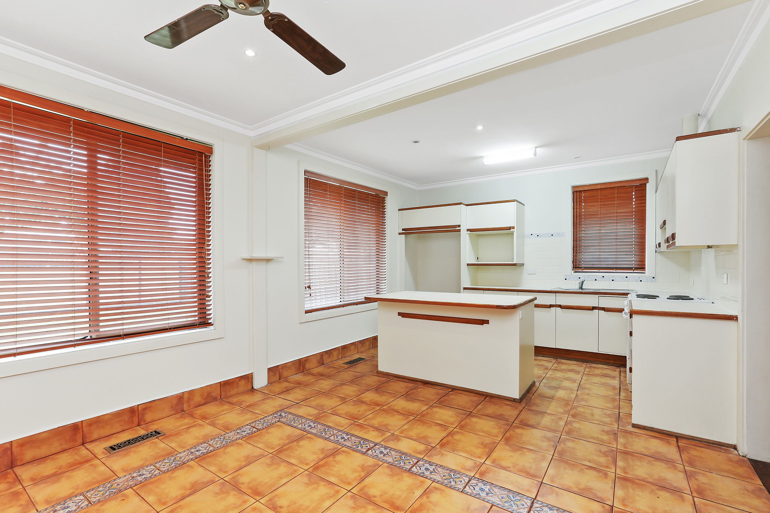 620 Thompson Road, Norlane, VIC 3214