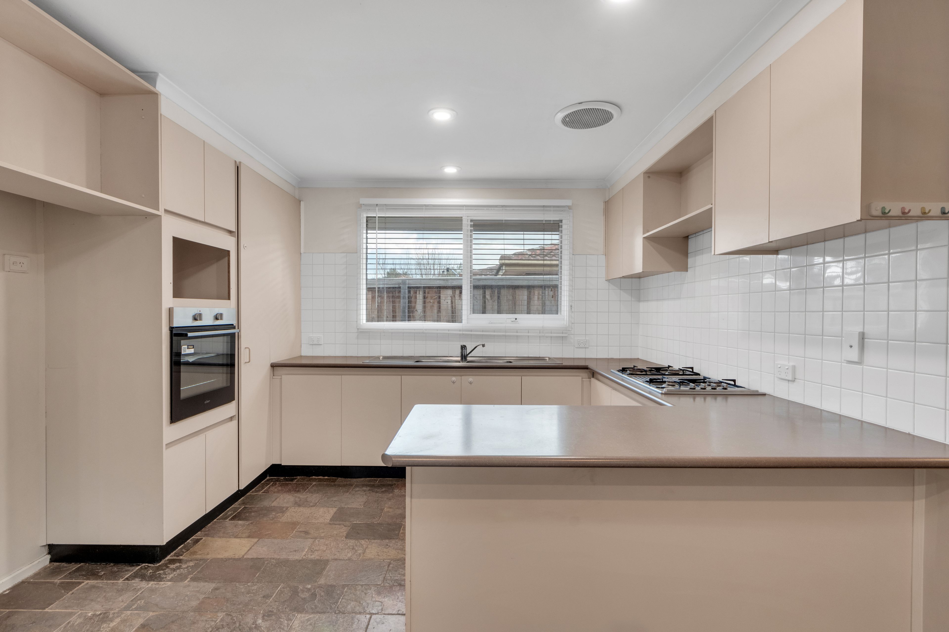 5 Paulka Court, Epping, VIC 3076