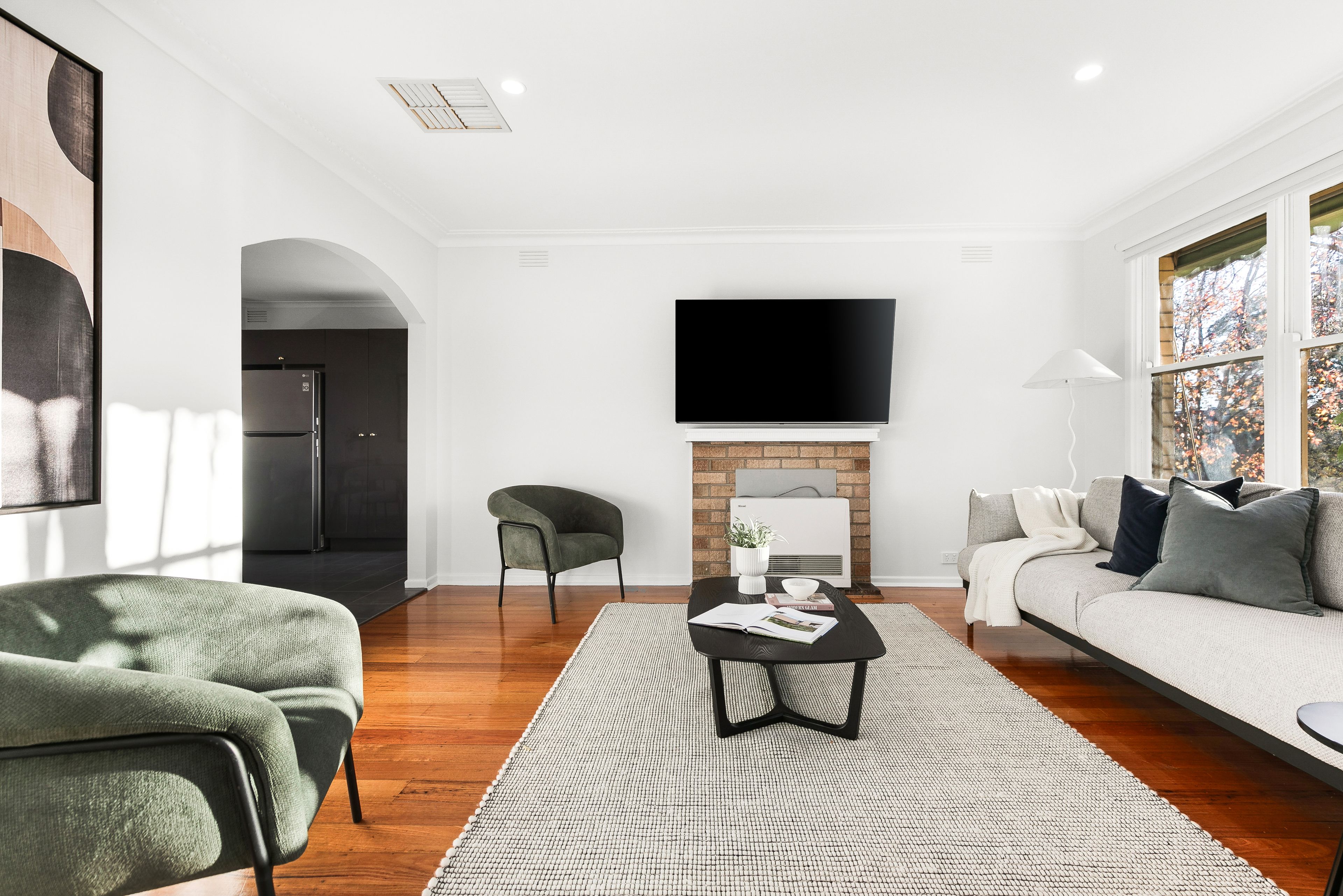 82 Valley Crescent, Glenroy, VIC 3046
