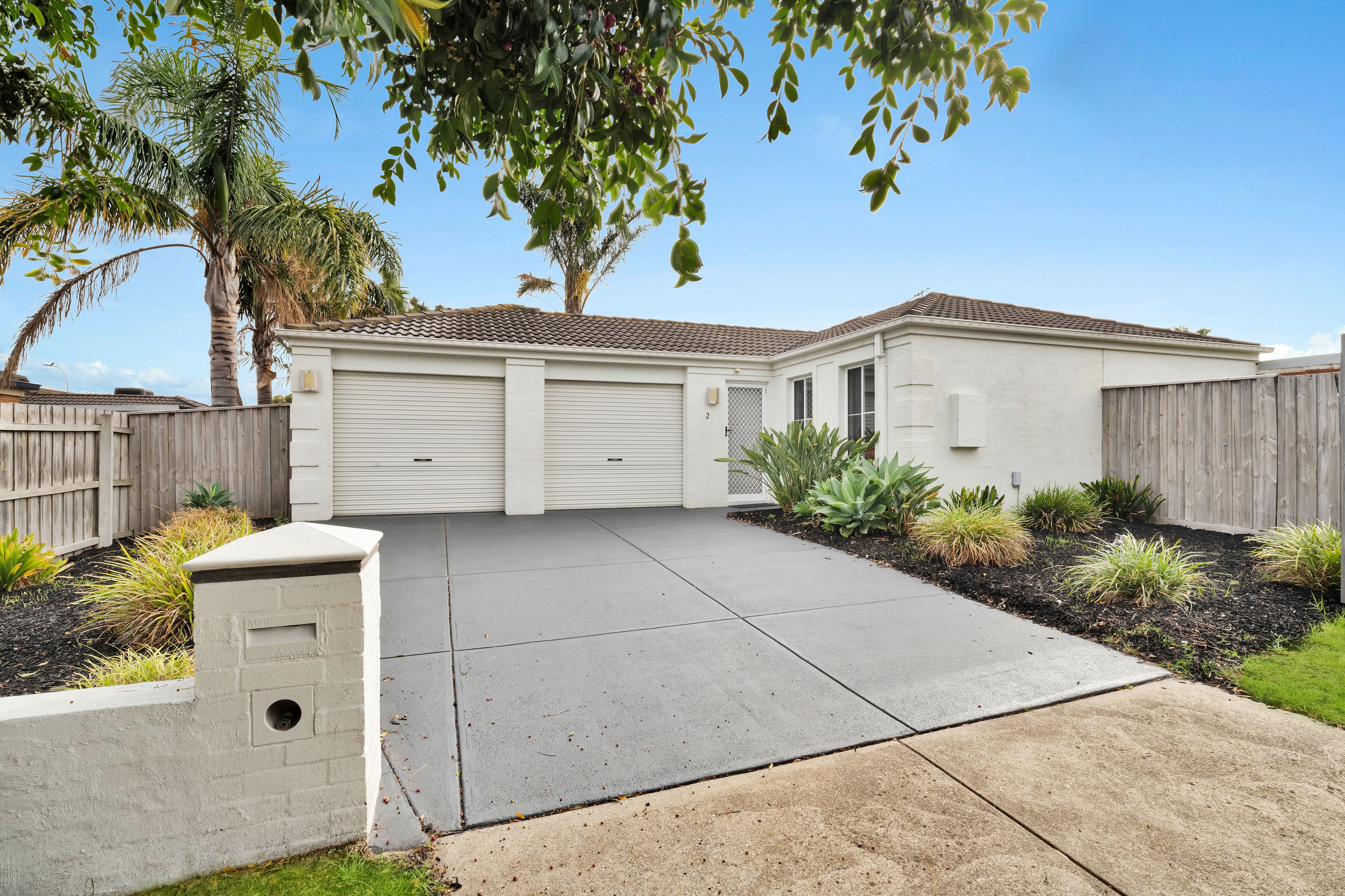 2 Oleander Court, Skye, VIC 3977