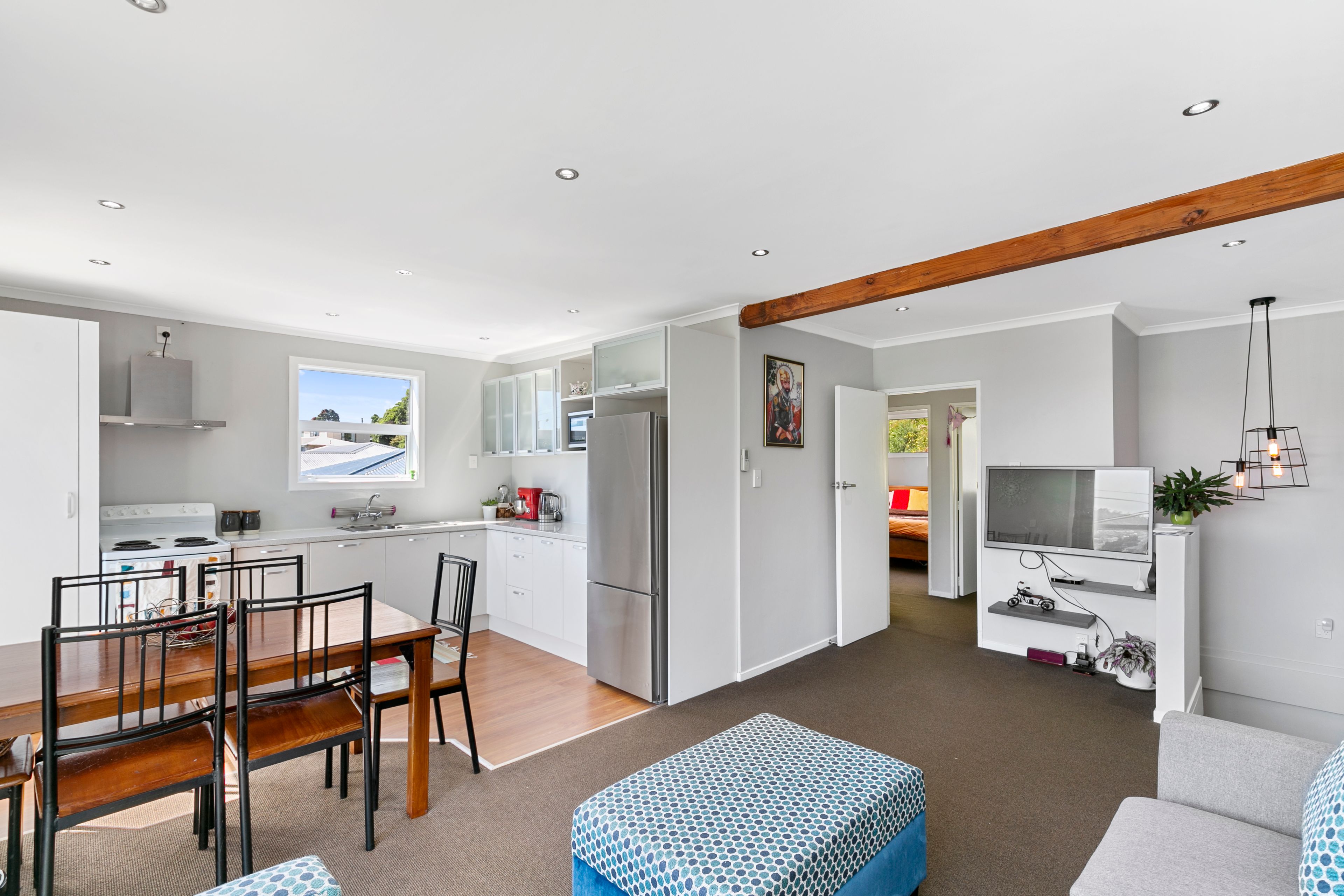 25a Omega Street, Newlands, Wellington City