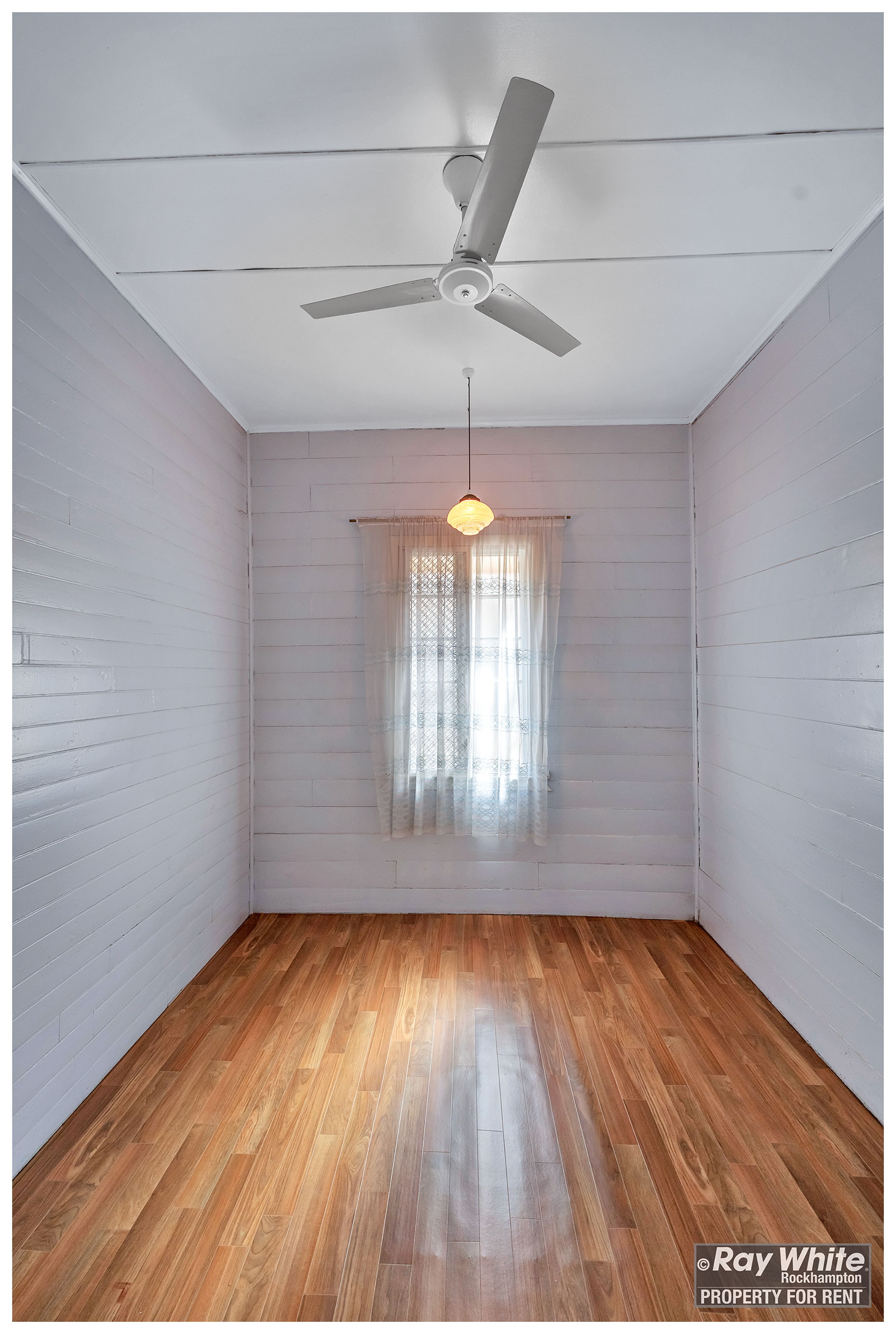 137 Kent Street — photo 9 of 27